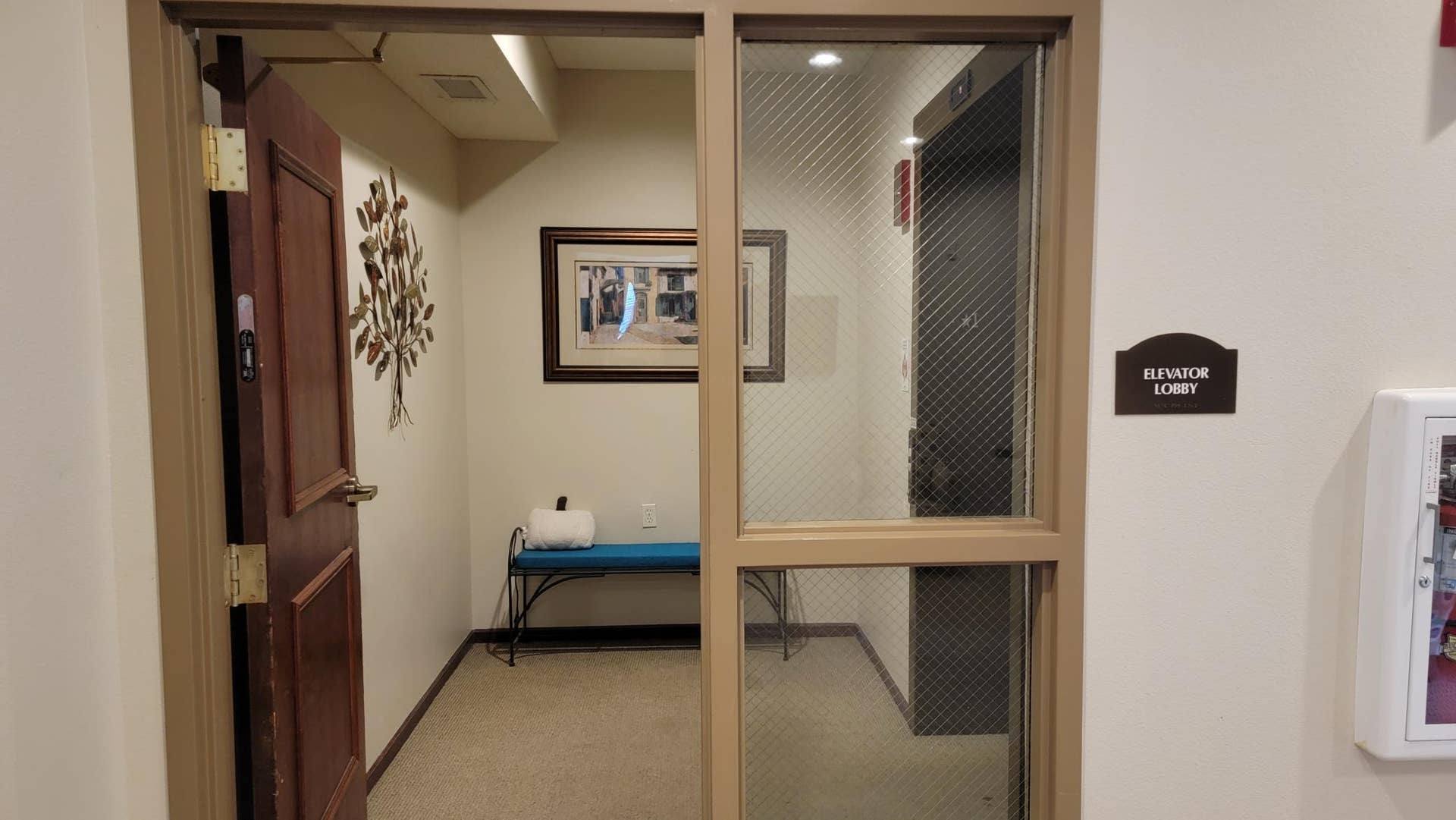 3800 85th Avenue N, #119, Brooklyn Park, MN 55443 Elevator