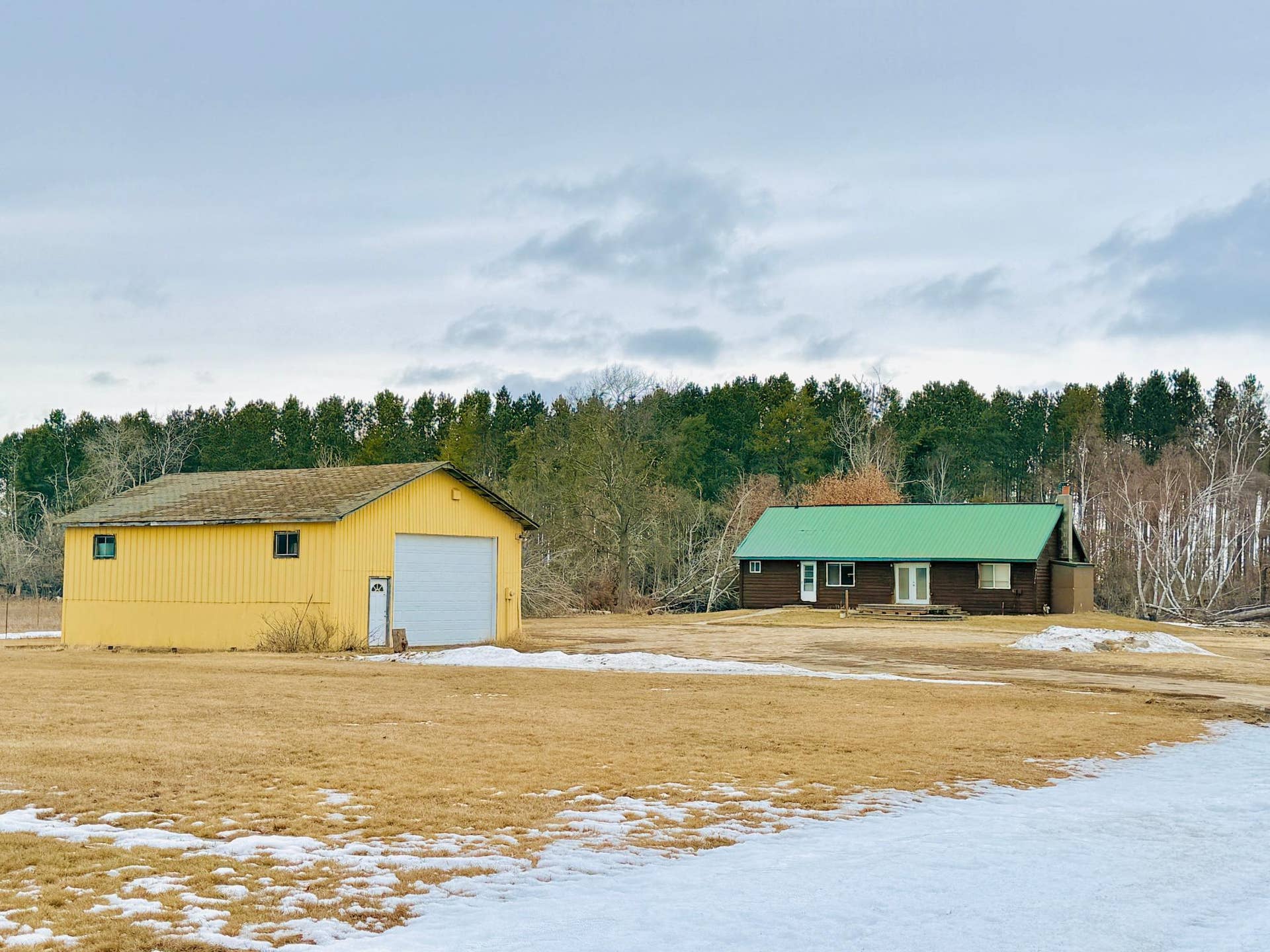 515 Carr Lake Road SE, Bemidji, MN 56601 driveway