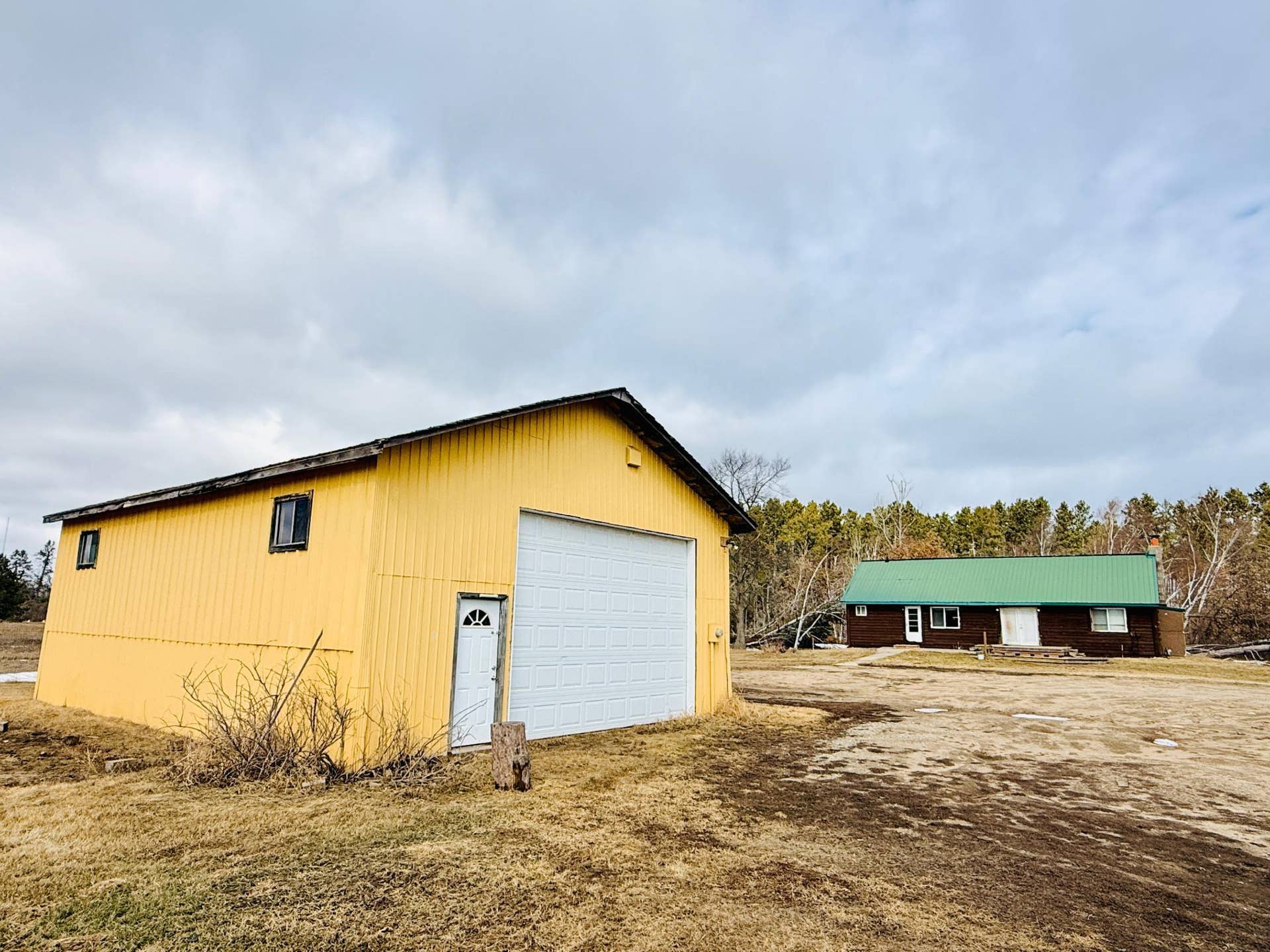 515 Carr Lake Road SE, Bemidji, MN 56601 Pole Building