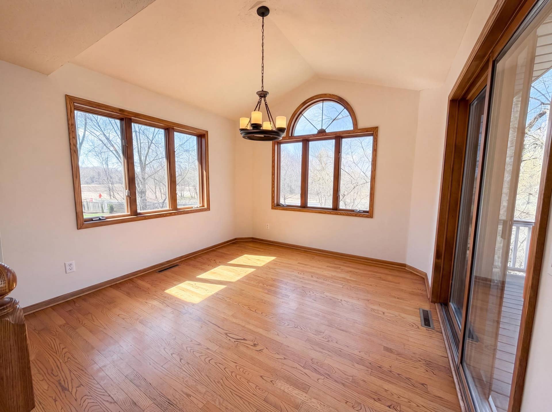8433 Upland Lane N, Maple Grove, MN 55311 photo_11.jpg