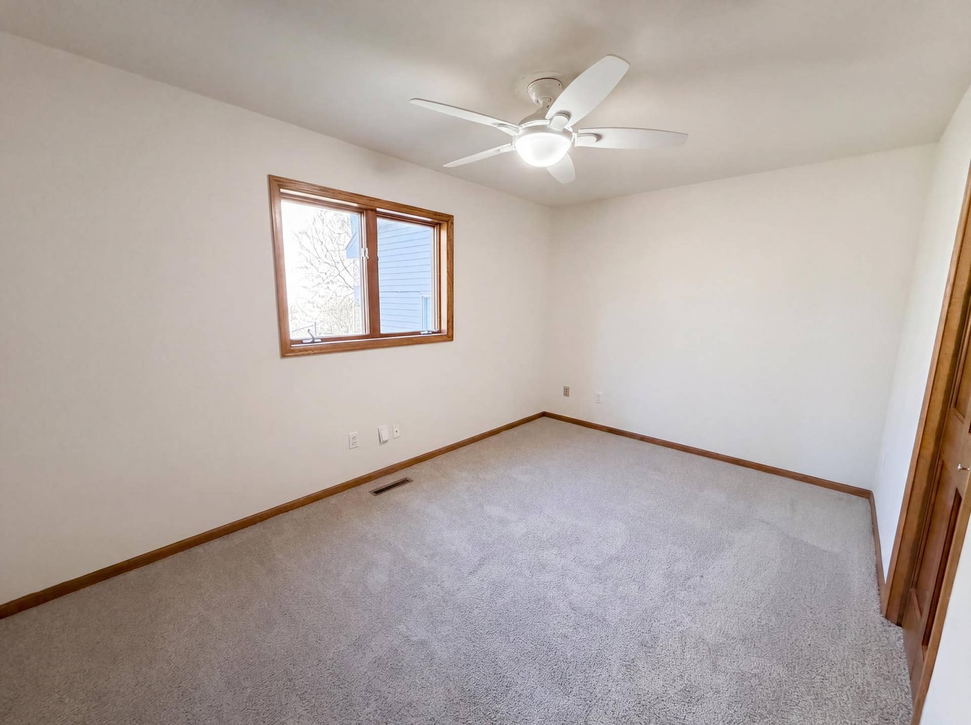 8433 Upland Lane N, Maple Grove, MN 55311 photo_22.jpg