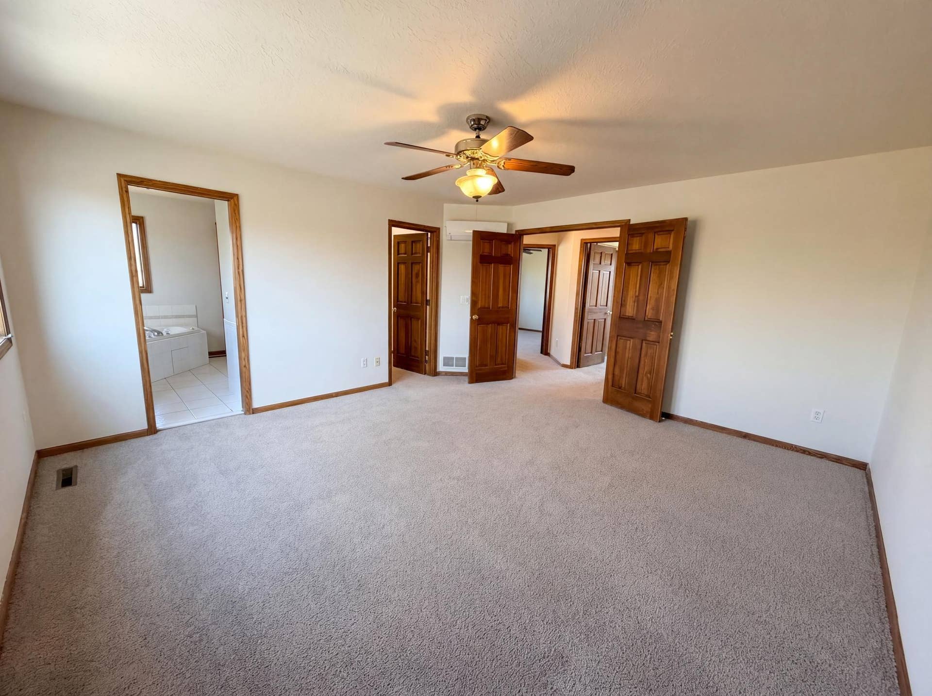 8433 Upland Lane N, Maple Grove, MN 55311 photo_04.jpg