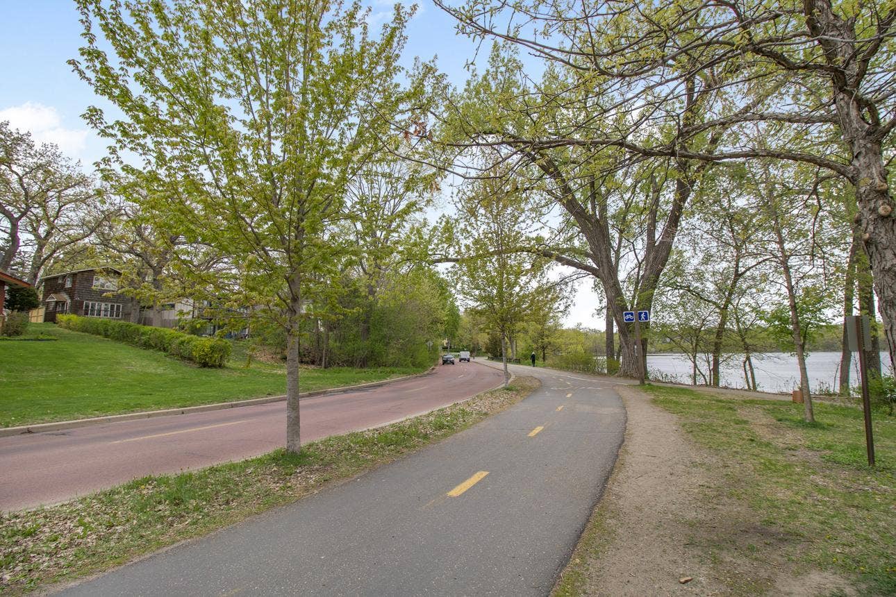 2036 Cedar Lake Parkway, 7, Minneapolis, MN 55416