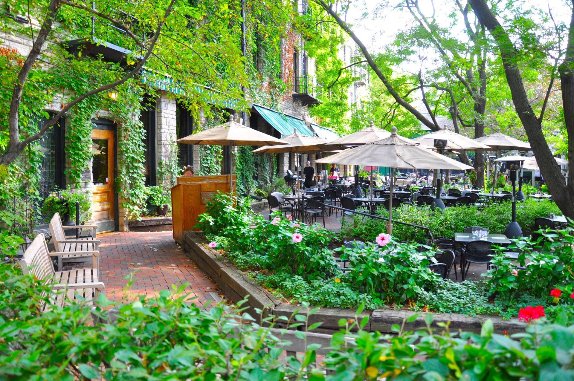 609 Portland Avenue, 101, Saint Paul, MN 55102 W.A. Frost Restaurant