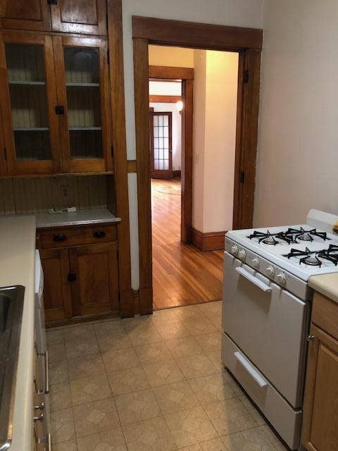 609 Portland Avenue, 101, Saint Paul, MN 55102 Unit 1 - Main Floor