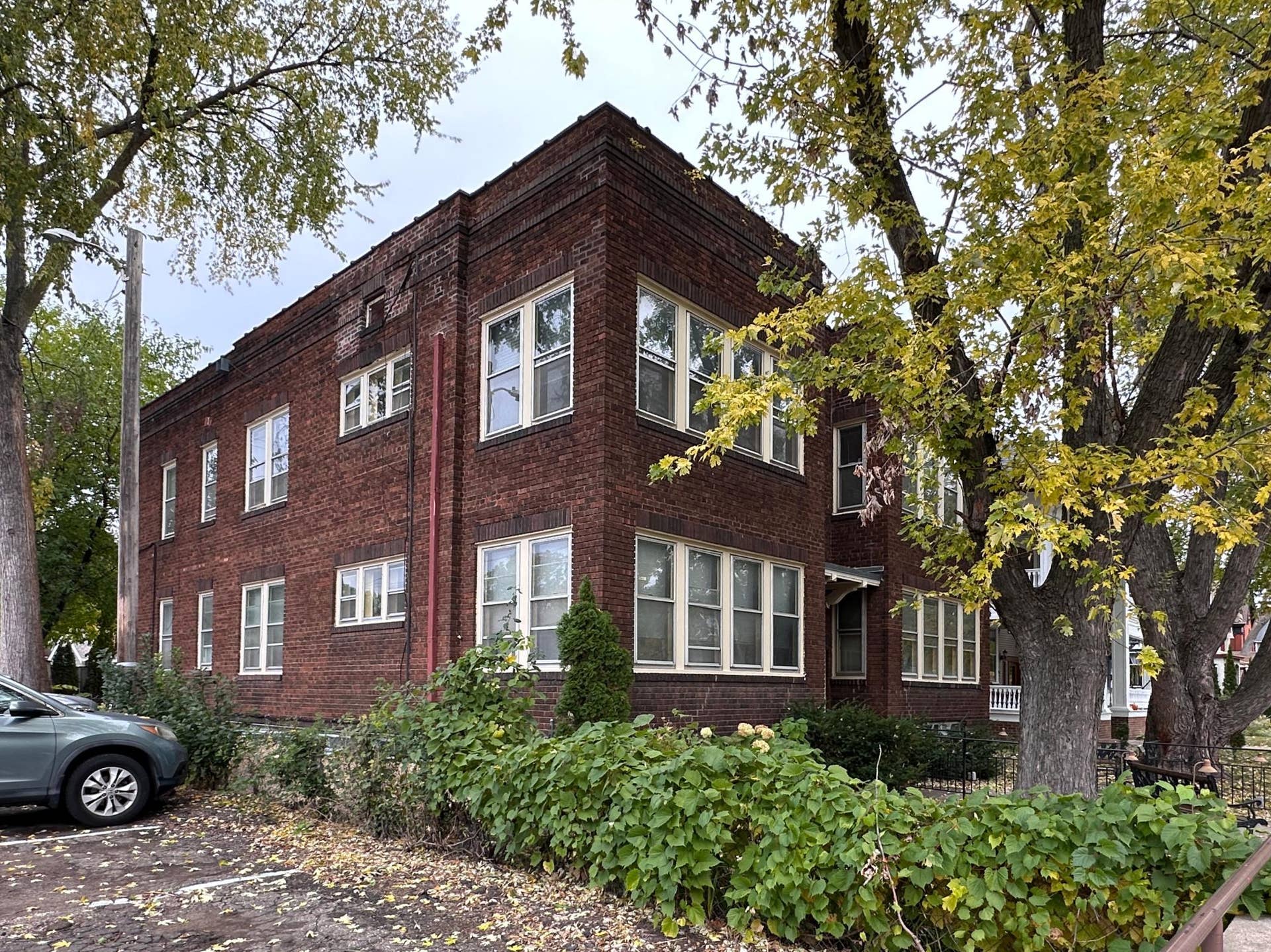 609 Portland Avenue, 101, Saint Paul, MN 55102 609 Portland Avenue, 101, Saint Paul, MN 55102