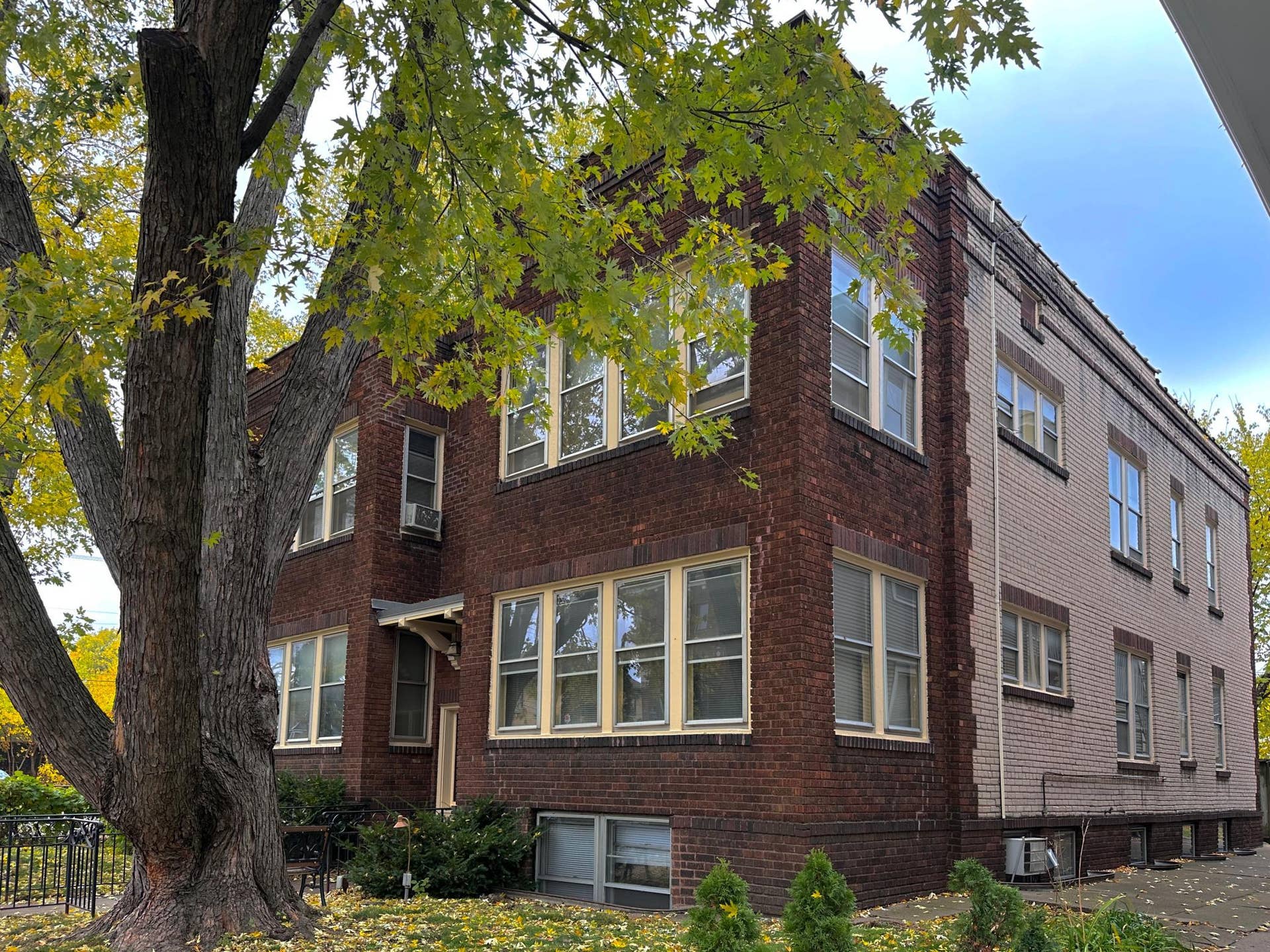 609 Portland Avenue, 101, Saint Paul, MN 55102 609 Portland Avenue, 101, Saint Paul, MN 55102