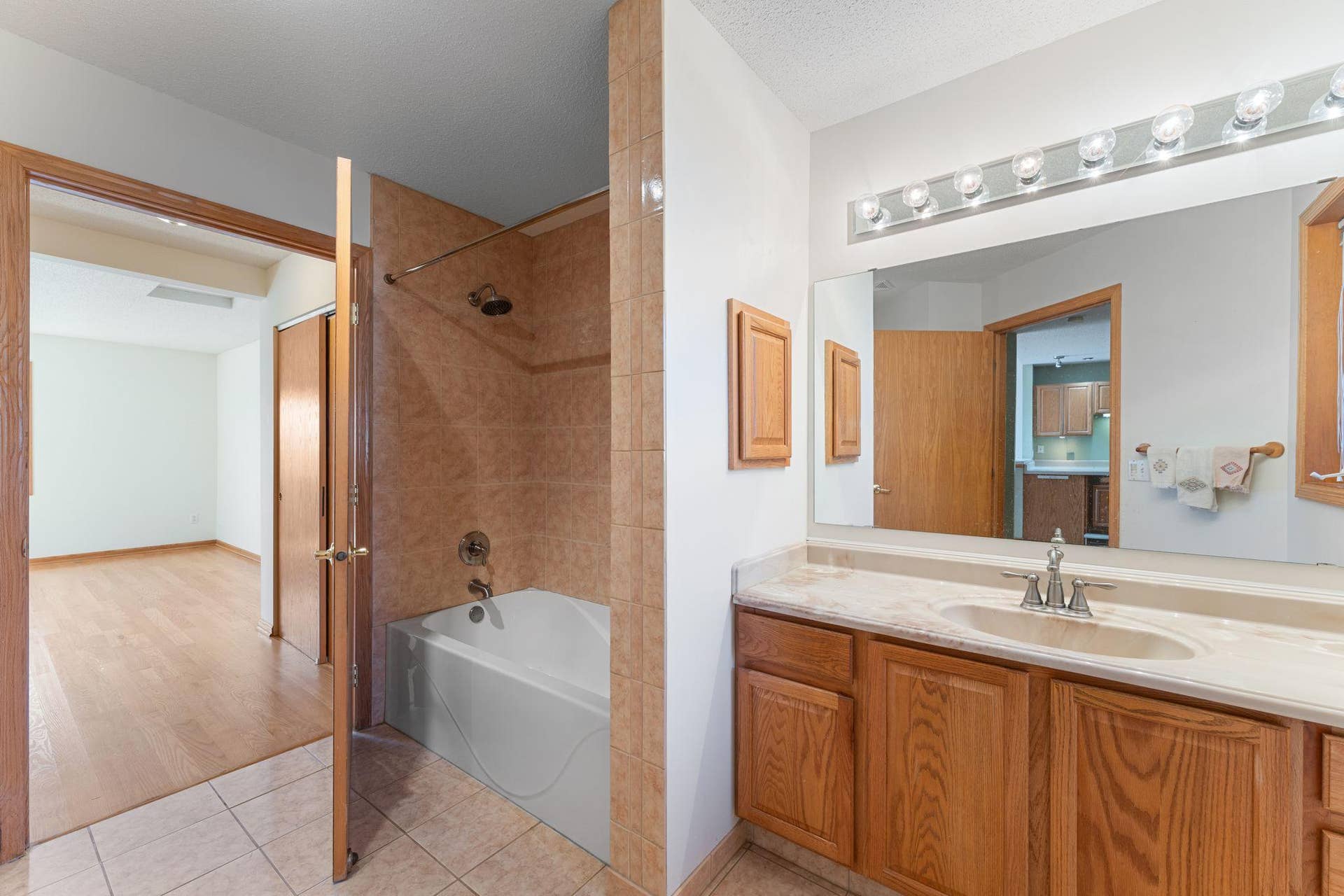 1802 McKinley Street NE, 87, Minneapolis, MN 55418 11.jpg