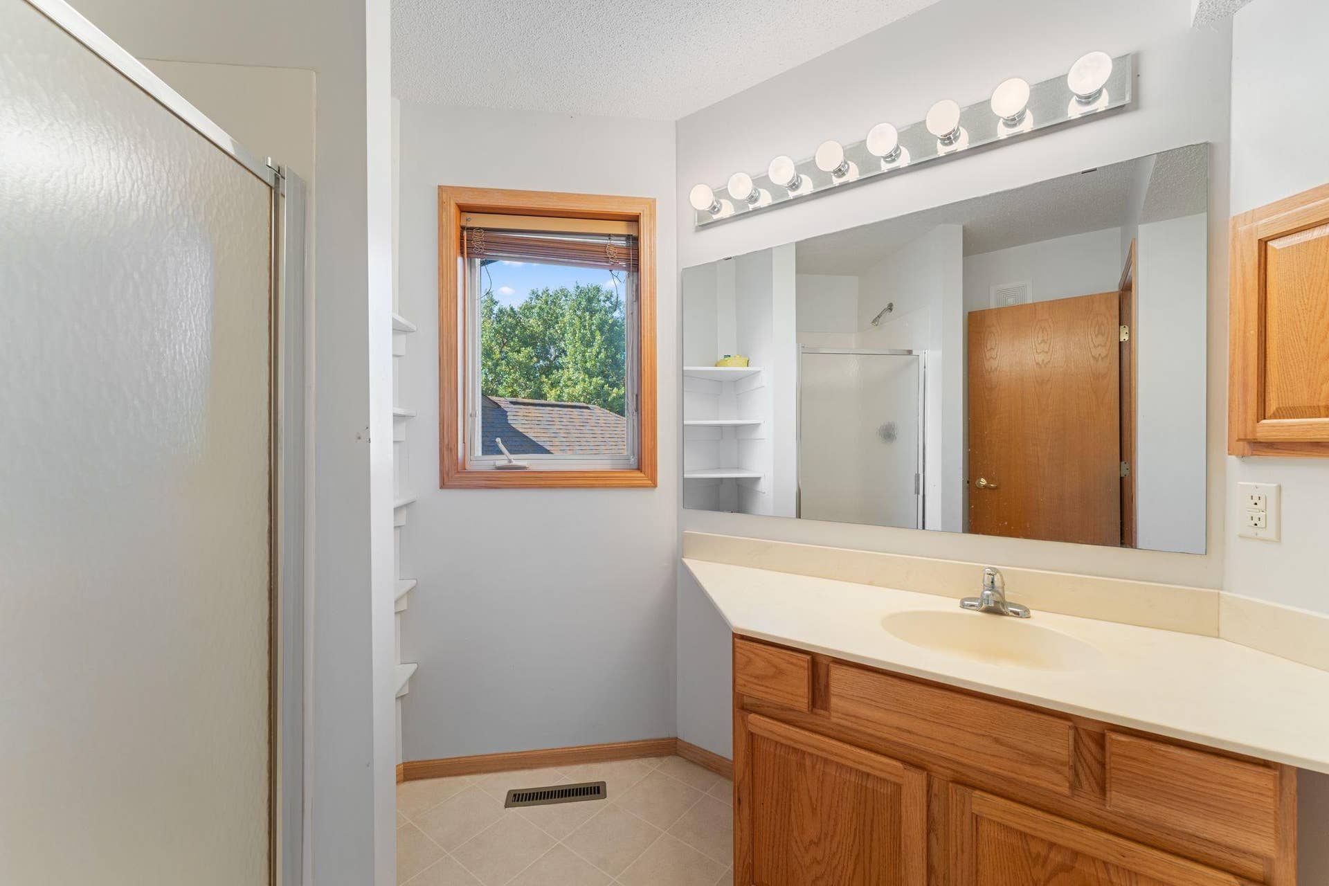 1802 McKinley Street NE, 87, Minneapolis, MN 55418 15.jpg