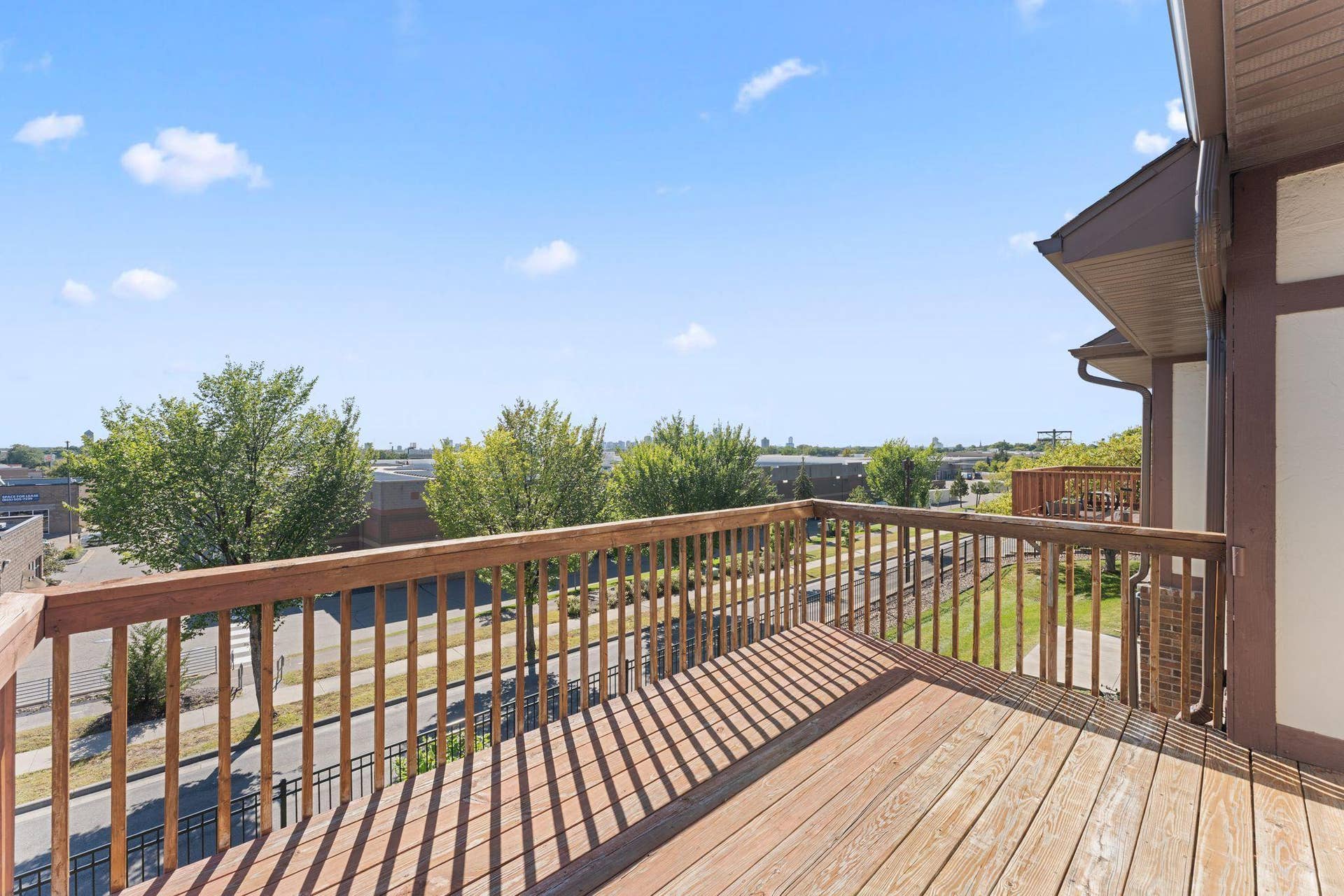 1802 McKinley Street NE, 87, Minneapolis, MN 55418 04.jpg