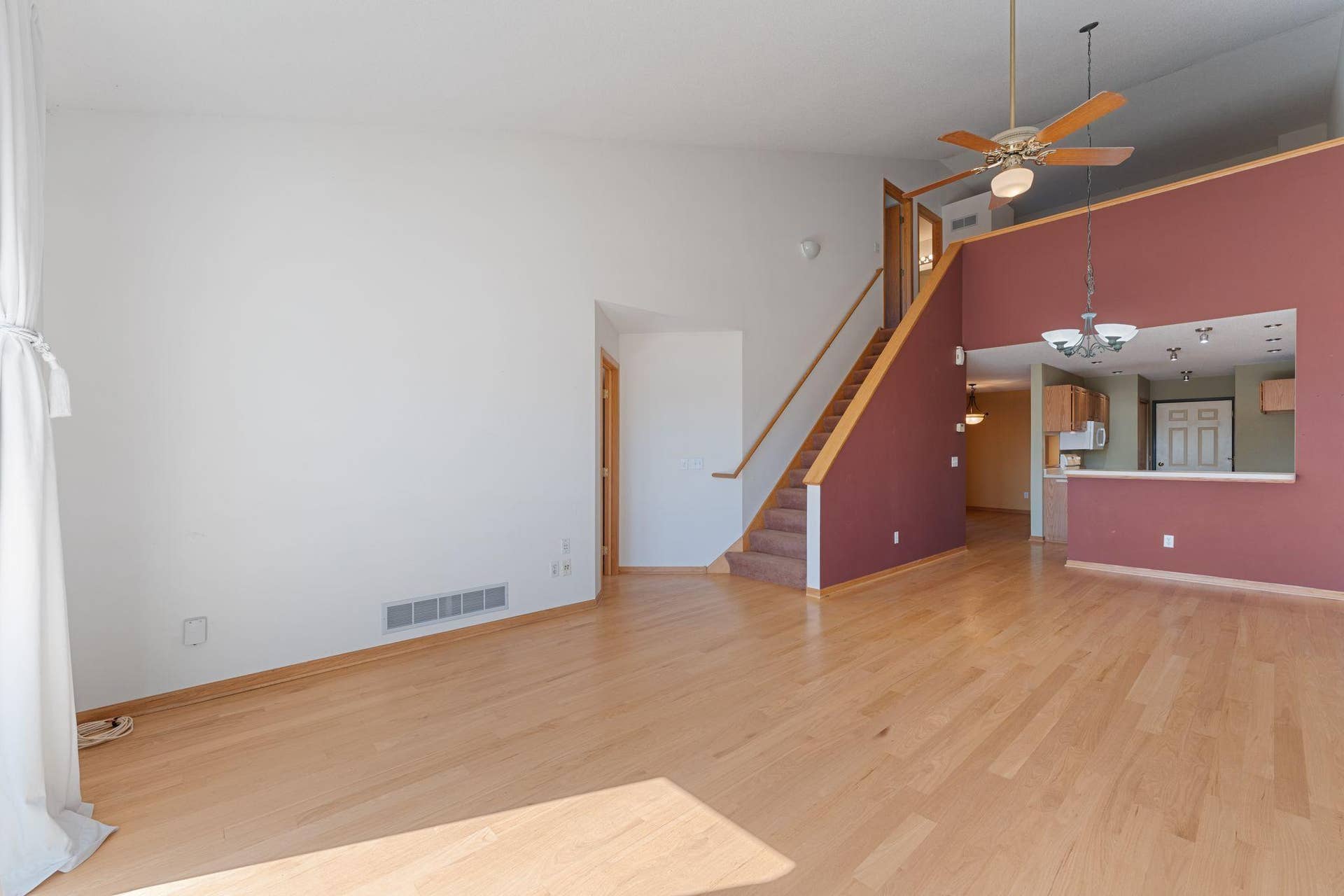 1802 McKinley Street NE, 87, Minneapolis, MN 55418 09.jpg