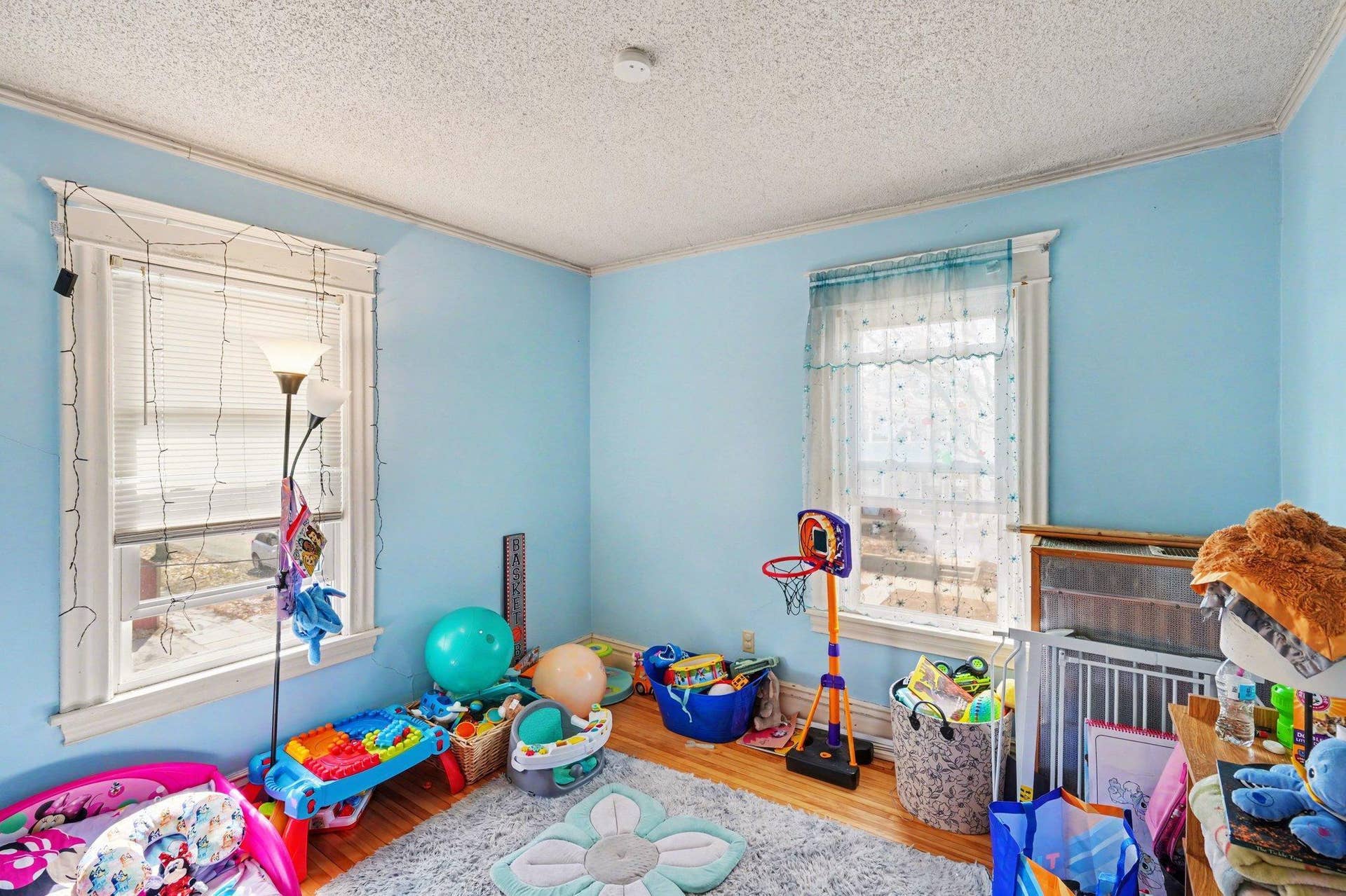 1636-1638 Minnehaha Avenue W, 93, Saint Paul, MN 55104 010_file_8780.jpg