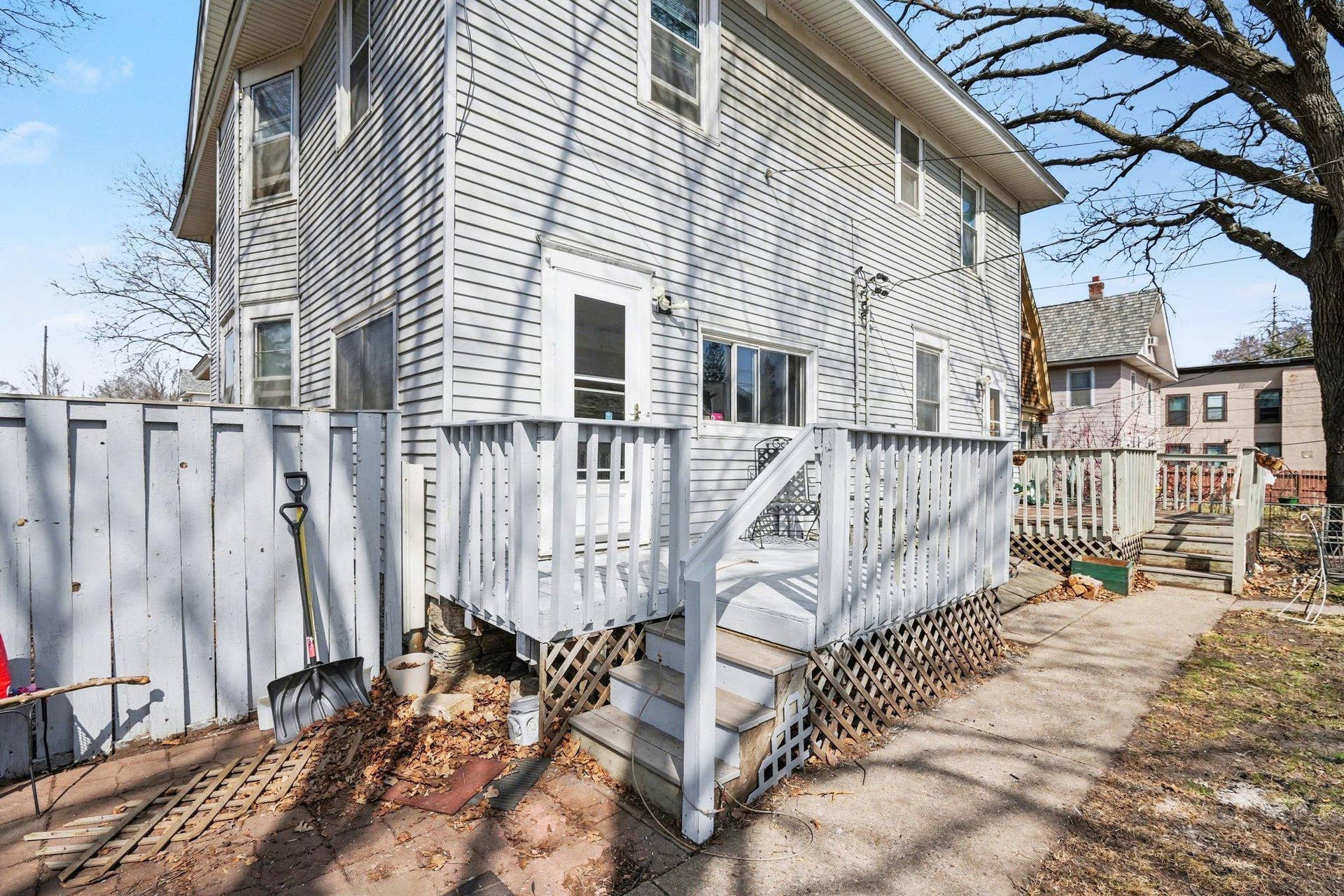 1636-1638 Minnehaha Avenue W, 93, Saint Paul, MN 55104 026_file_1210.jpg
