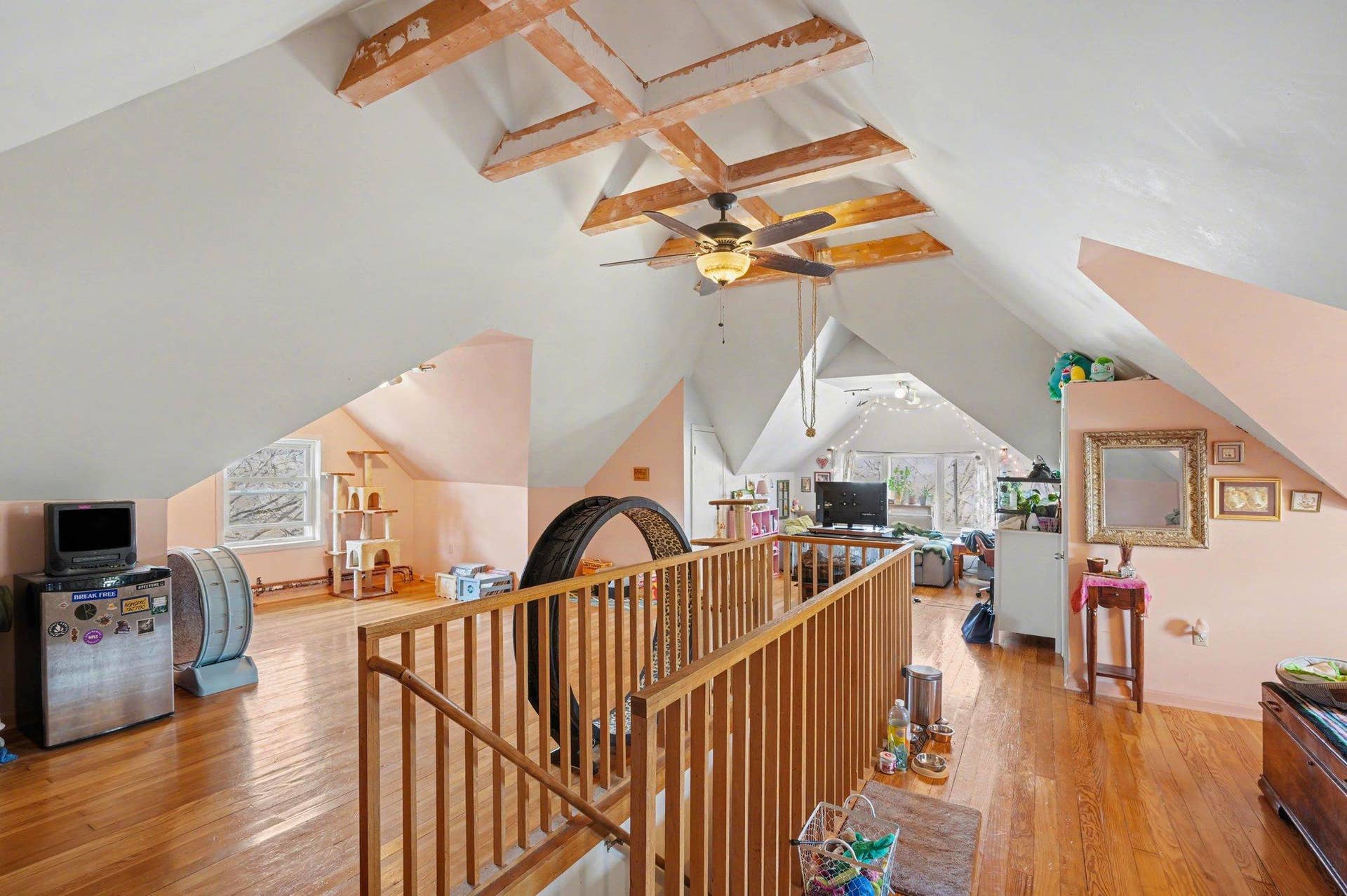 1636-1638 Minnehaha Avenue W, 93, Saint Paul, MN 55104 3rd Floor "LOFT" area with 3 dormer bays