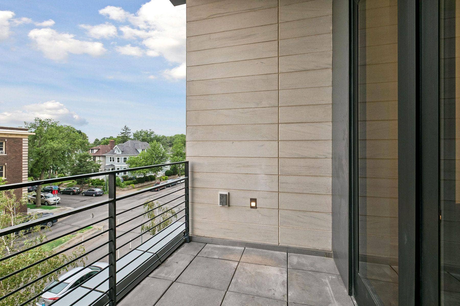 3041 Holmes Avenue S, #302, 23, Minneapolis, MN 55408 3041 Holmes Avenue S, #302, 23, Minneapolis, MN 55408