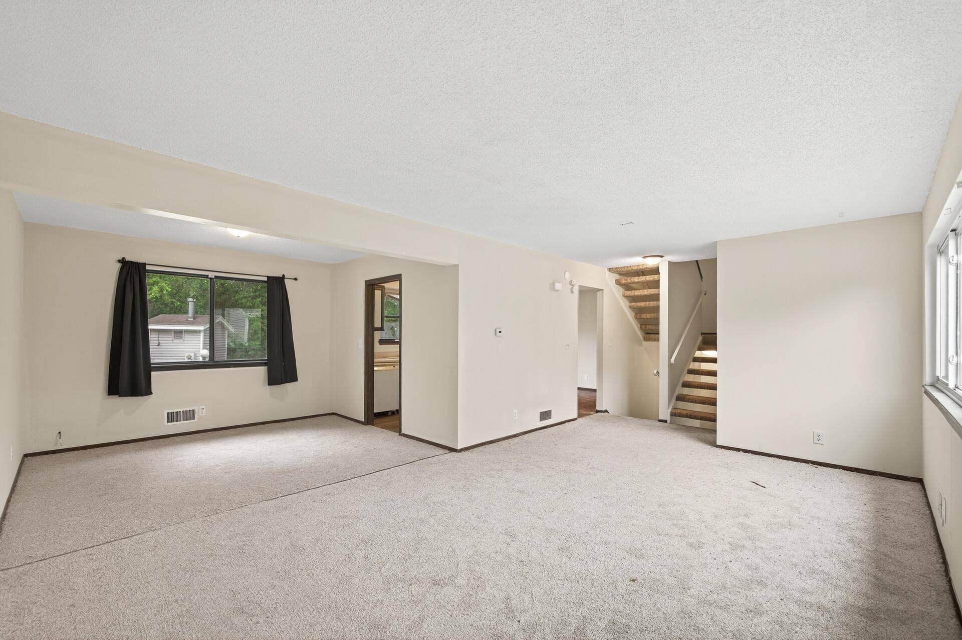 6618 Camden Drive, Brooklyn Center, MN 55430