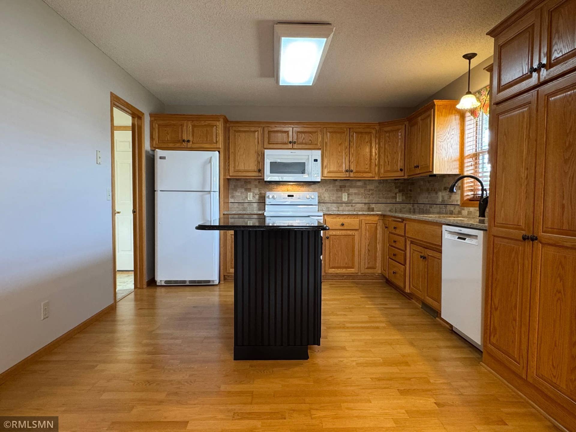 12757 Ferrara Avenue N, Hugo, MN 55038 12757 Ferrara Avenue N, Hugo, MN 55038