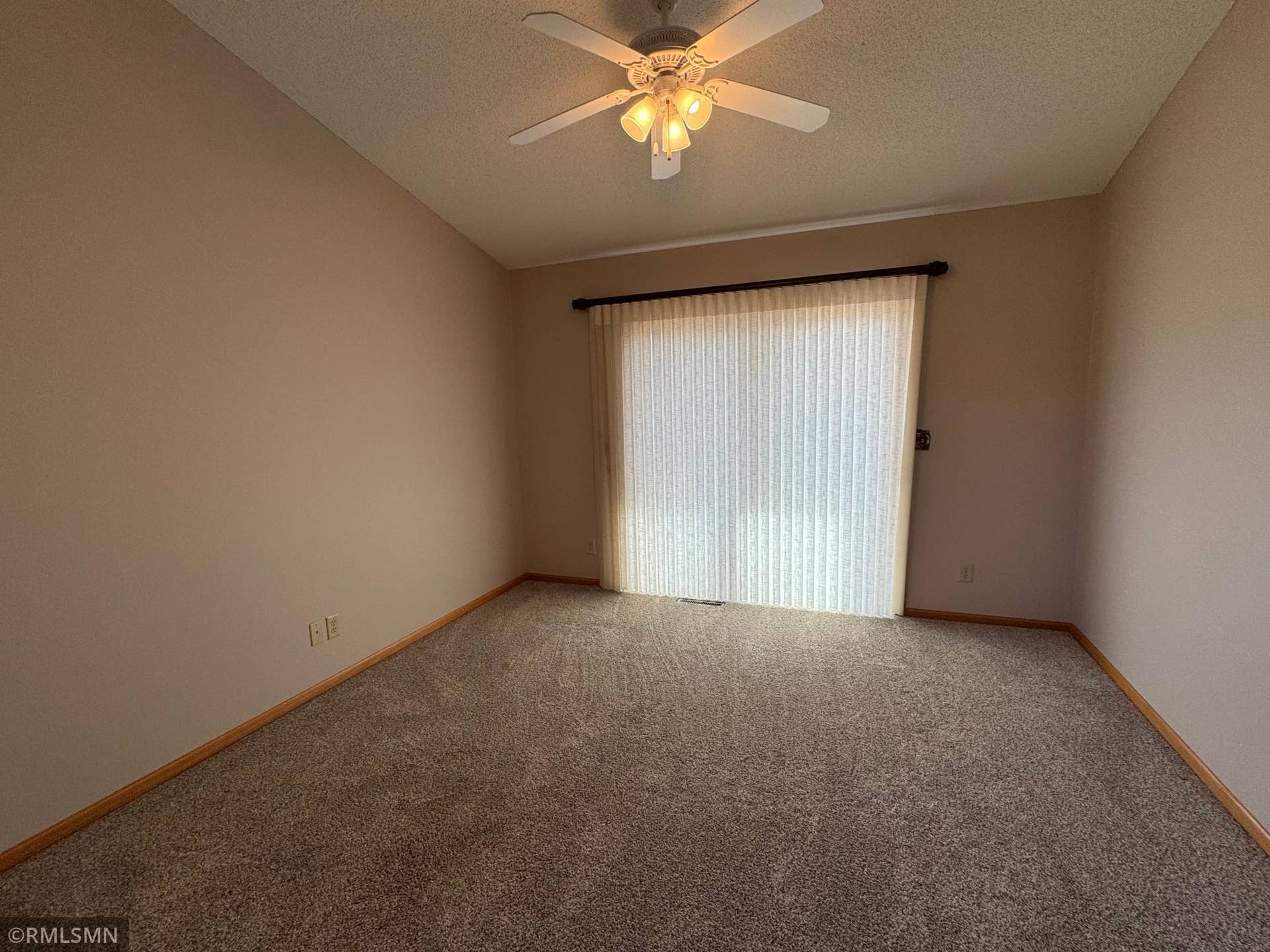 12757 Ferrara Avenue N, Hugo, MN 55038 Love the custom window treatments