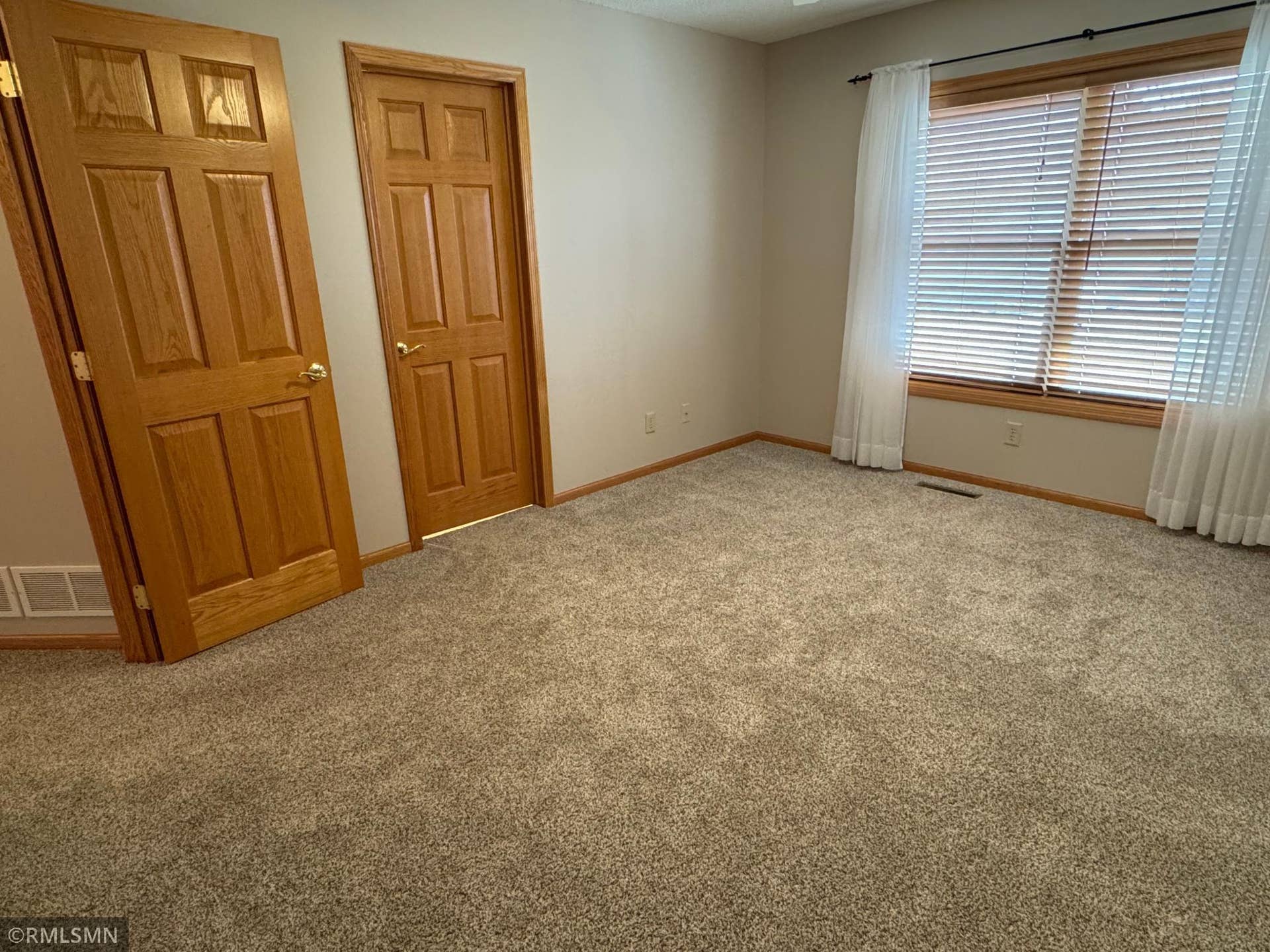 12757 Ferrara Avenue N, Hugo, MN 55038 12757 Ferrara Avenue N, Hugo, MN 55038