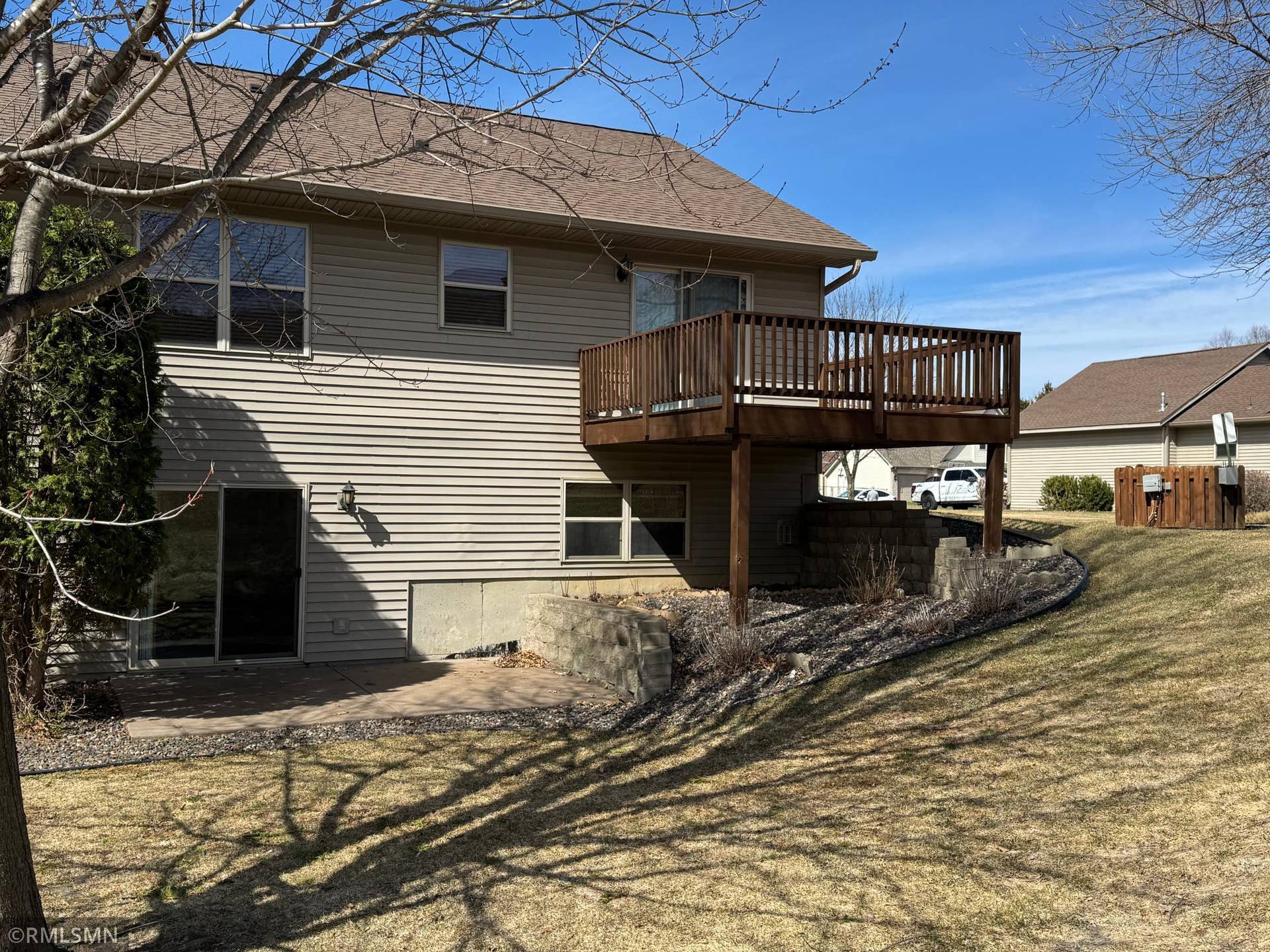 12757 Ferrara Avenue N, Hugo, MN 55038 Welcome to a little piece of Heaven