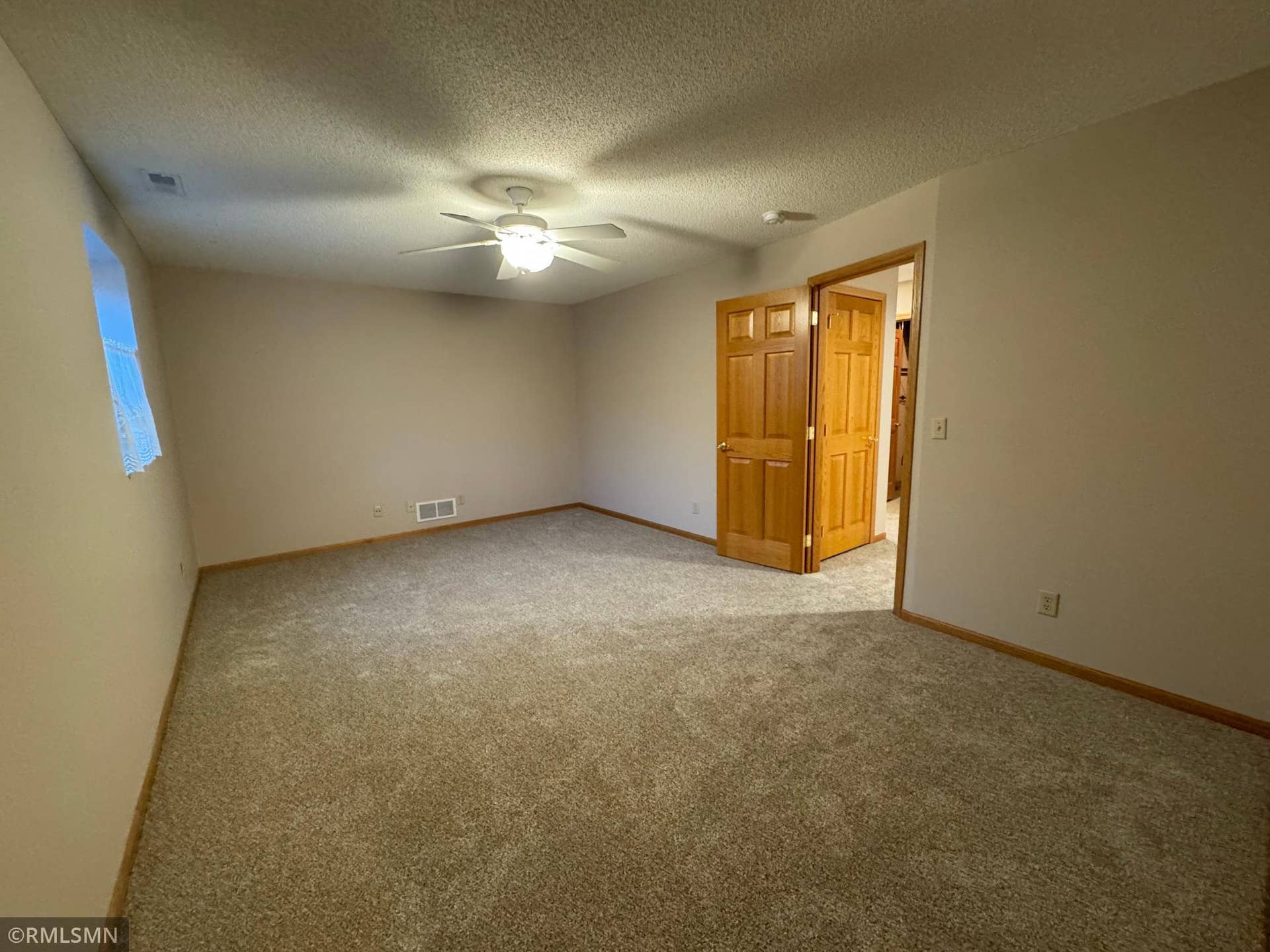 12757 Ferrara Avenue N, Hugo, MN 55038 12757 Ferrara Avenue N, Hugo, MN 55038
