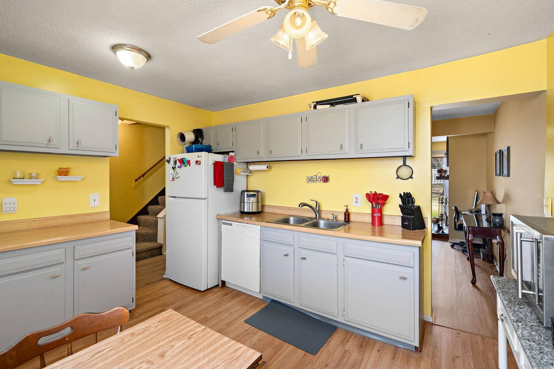 418 Dorland Place, Maplewood, MN 55119 9-web-or-mls-418-dorland-pl.jpg