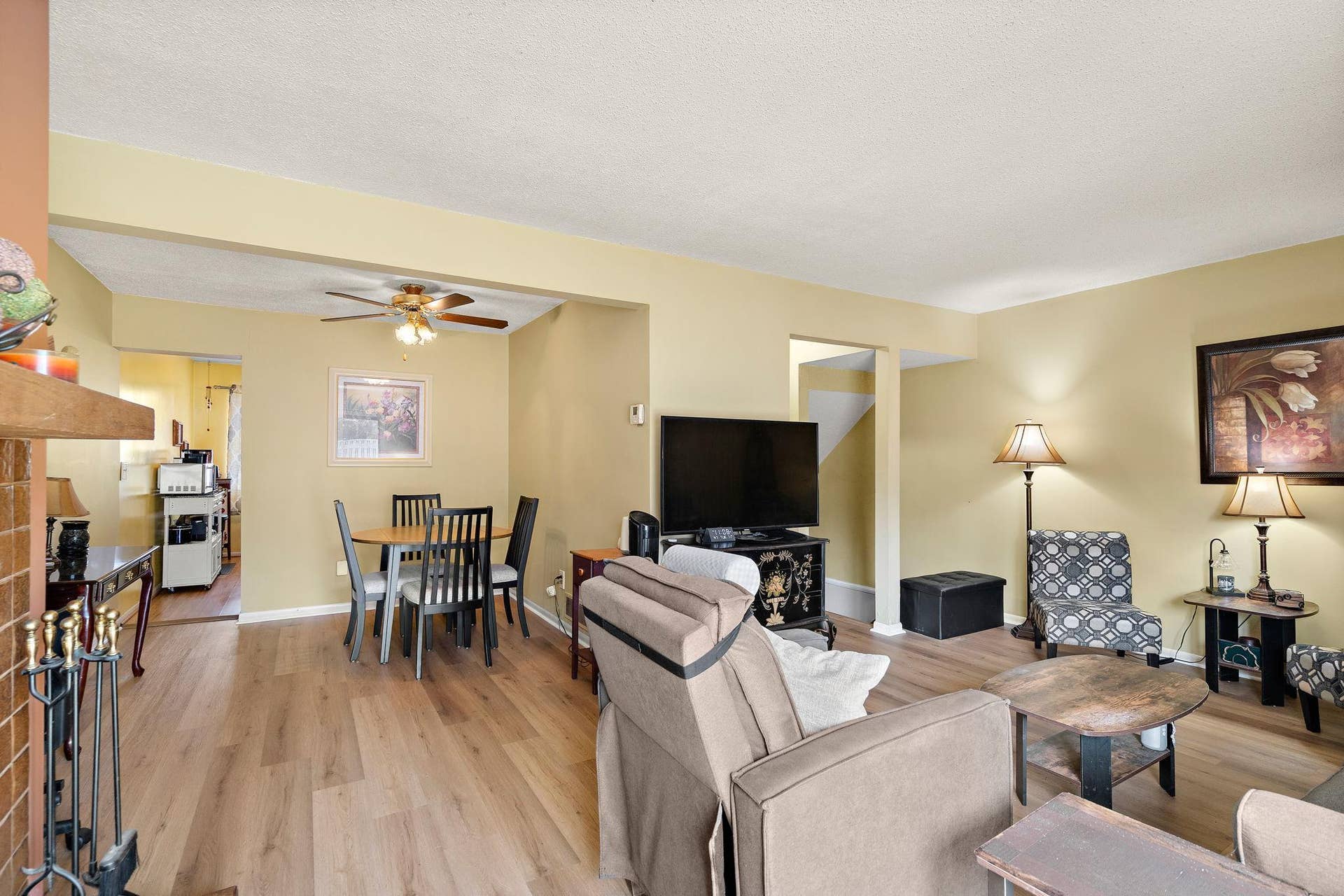 418 Dorland Place, Maplewood, MN 55119 4-web-or-mls-418-dorland-pl.jpg