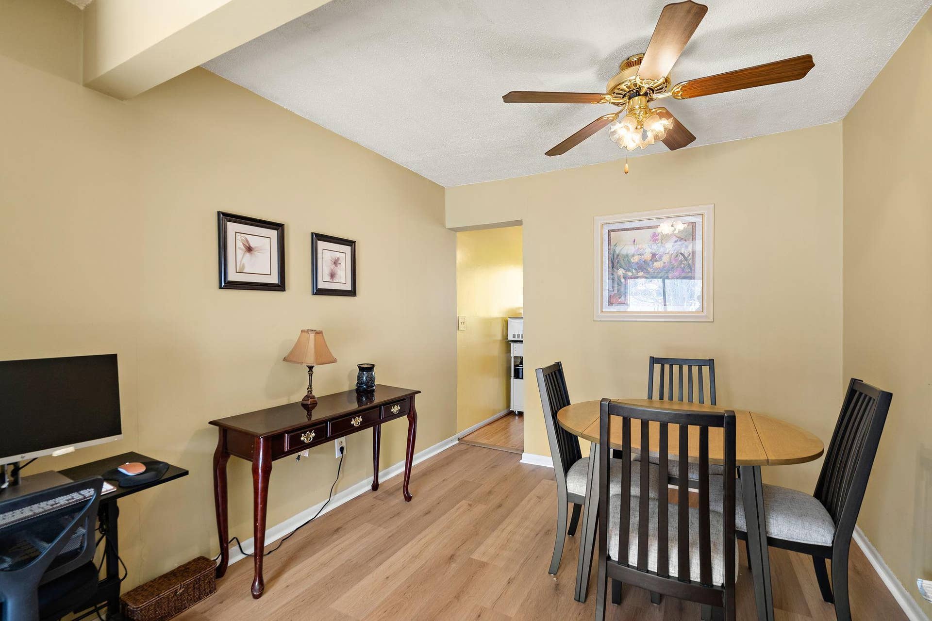 418 Dorland Place, Maplewood, MN 55119 5-web-or-mls-418-dorland-pl.jpg