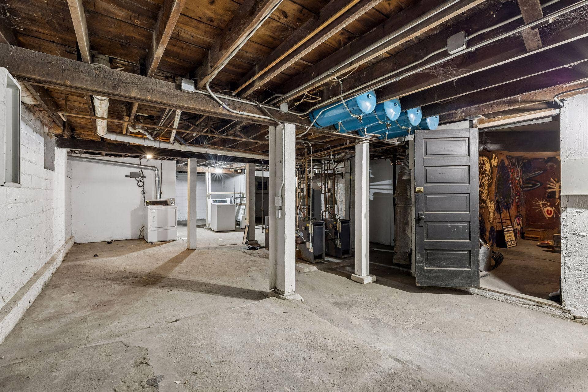 2621 2nd Avenue S, 84, Minneapolis, MN 55408 Basement and Shared Laundry - 0014.jpg