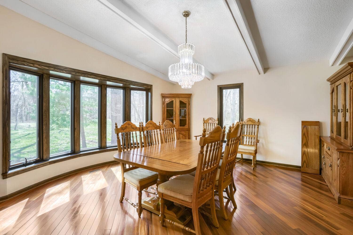 5696 170th Street N, Hugo, MN 55038 5696 170th St N - Web Quality - 014 - 08 Breakfast Area.jpg