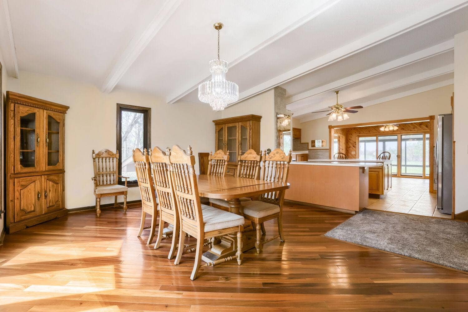 5696 170th Street N, Hugo, MN 55038 5696 170th St N - Web Quality - 016 - 10 Breakfast Area.jpg