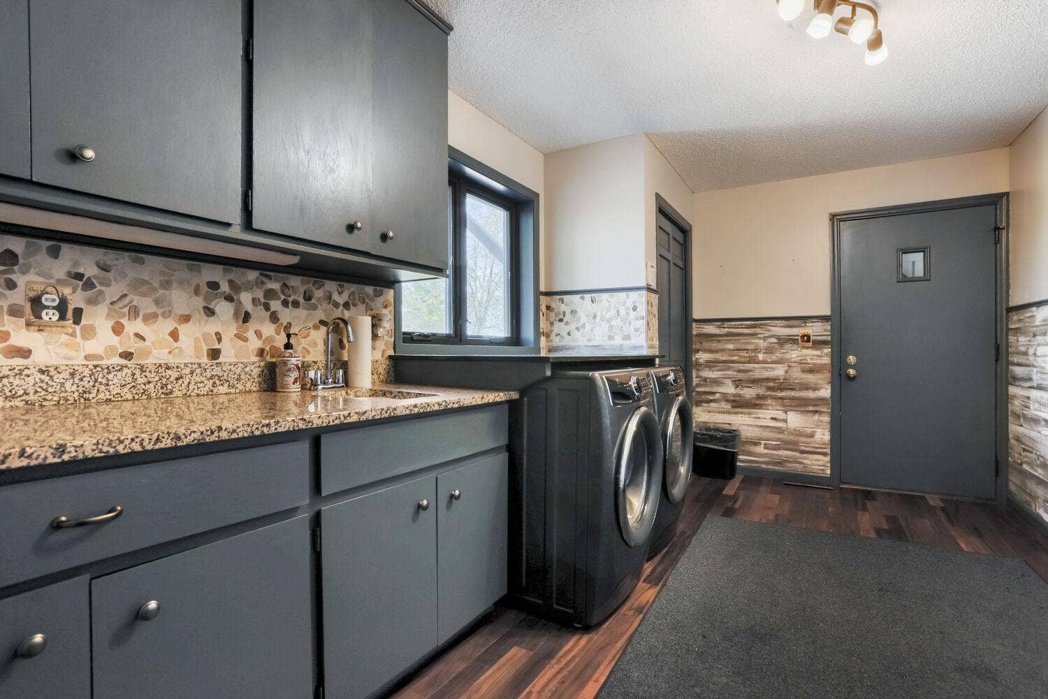5696 170th Street N, Hugo, MN 55038 5696 170th St N - Web Quality - 030 - 24 Laundry Room.jpg