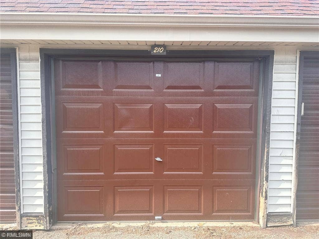7226 72nd Lane N, #210, Brooklyn Park, MN 55428 Garage.jpg