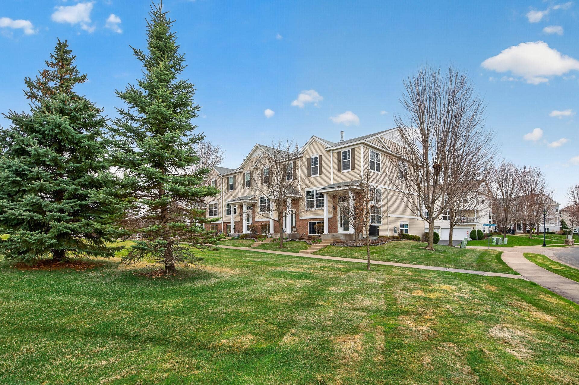 15162 Farnham Avenue N, Hugo, MN 55038 15162 Farnham Avenue N, Hugo, MN 55038