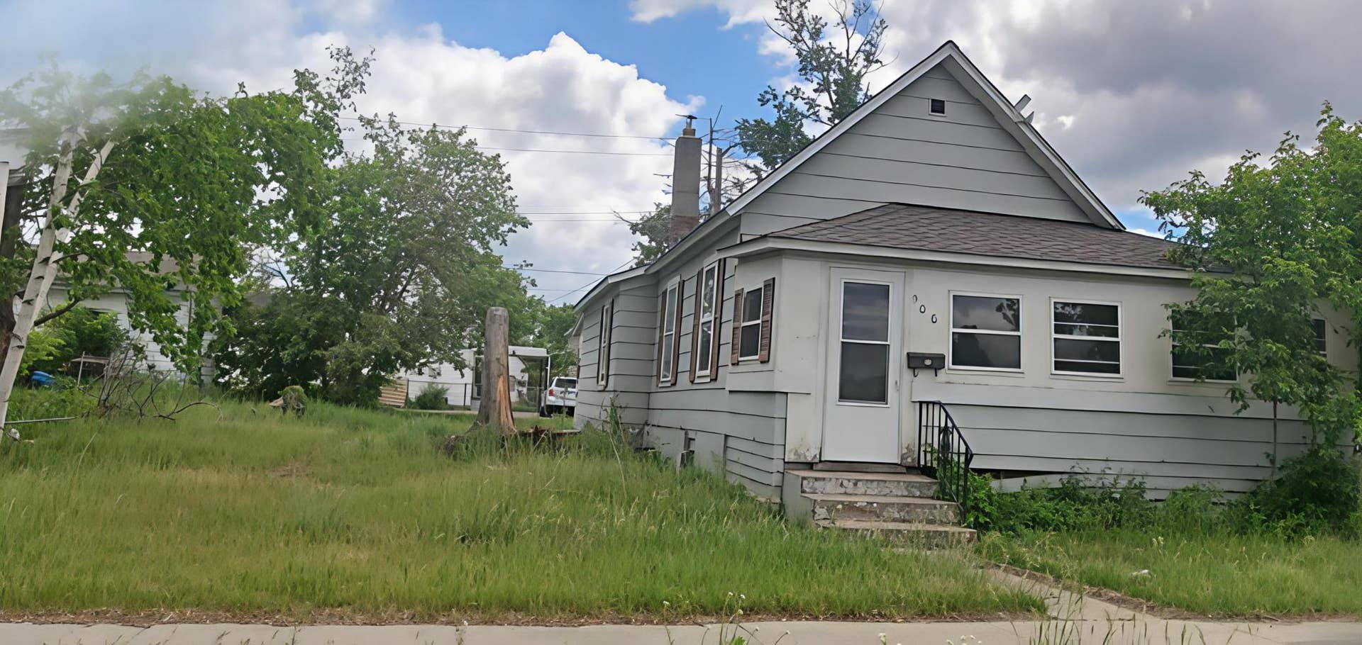 906 Irvine Avenue NW, Bemidji, MN 56601 906 Irvine 2.JPG