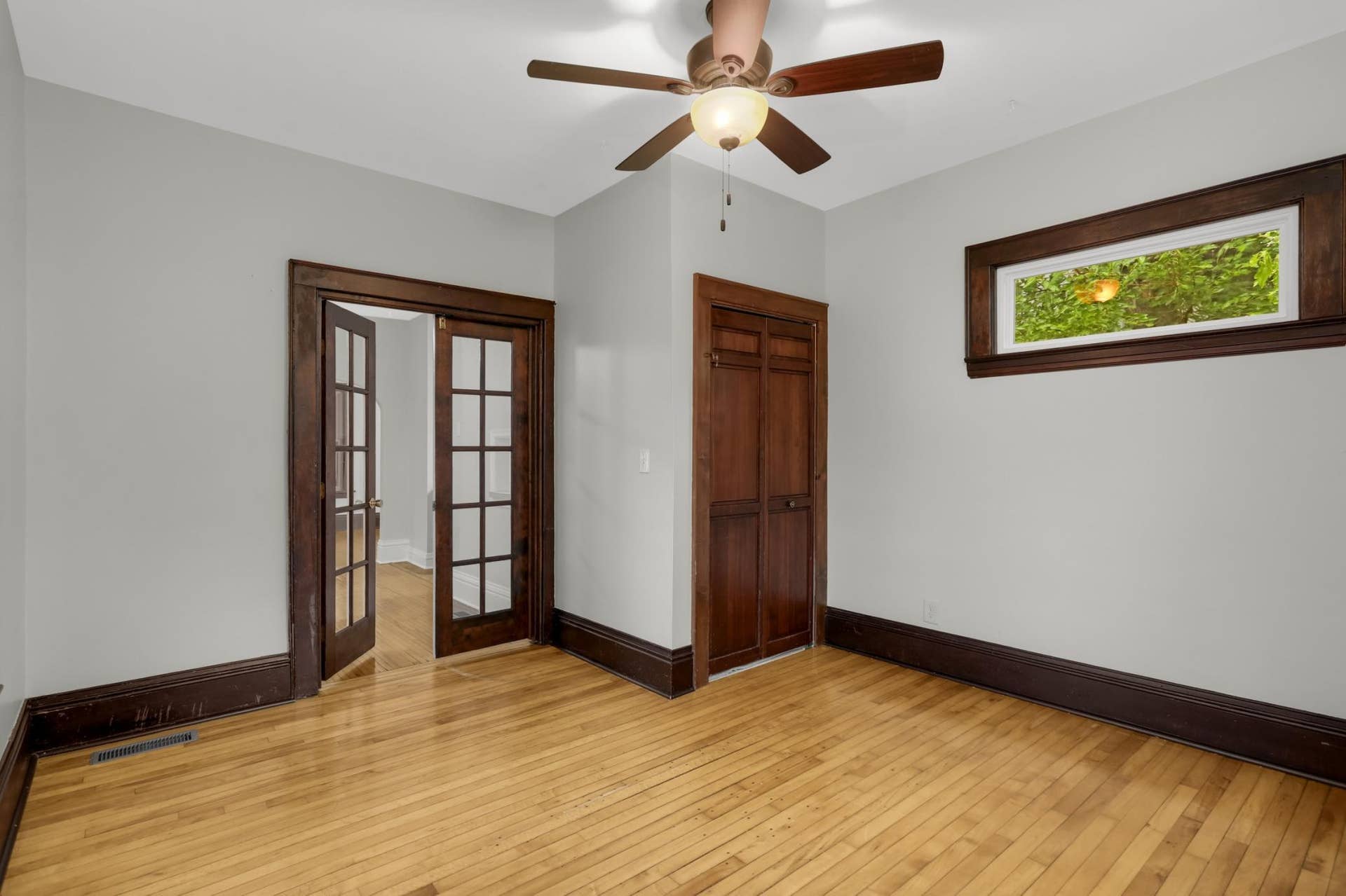 3723 1st Avenue S, 40, Minneapolis, MN 55409 Image-17.jpg