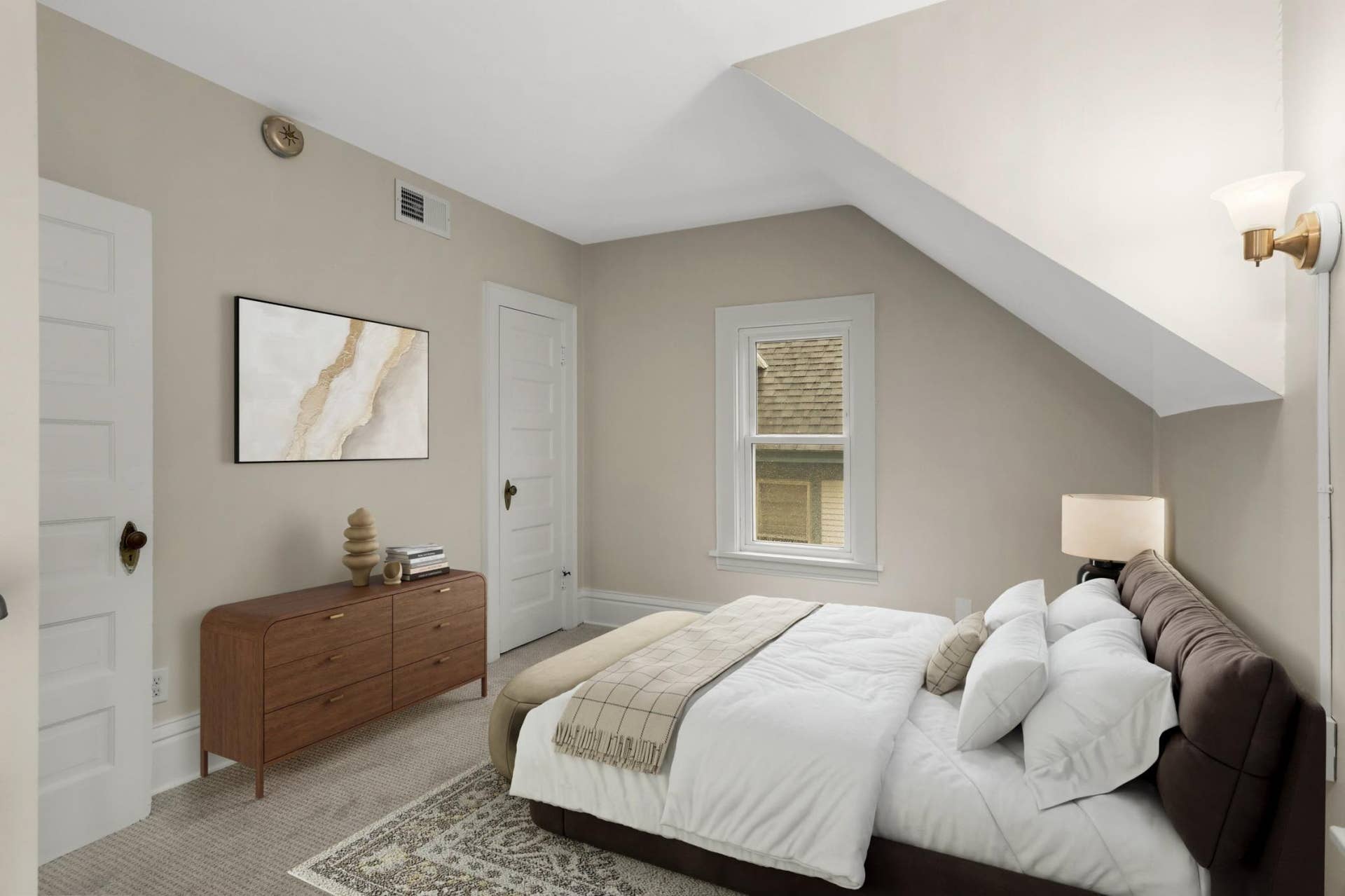 3723 1st Avenue S, 40, Minneapolis, MN 55409 Primary bedroom -- virtual staging