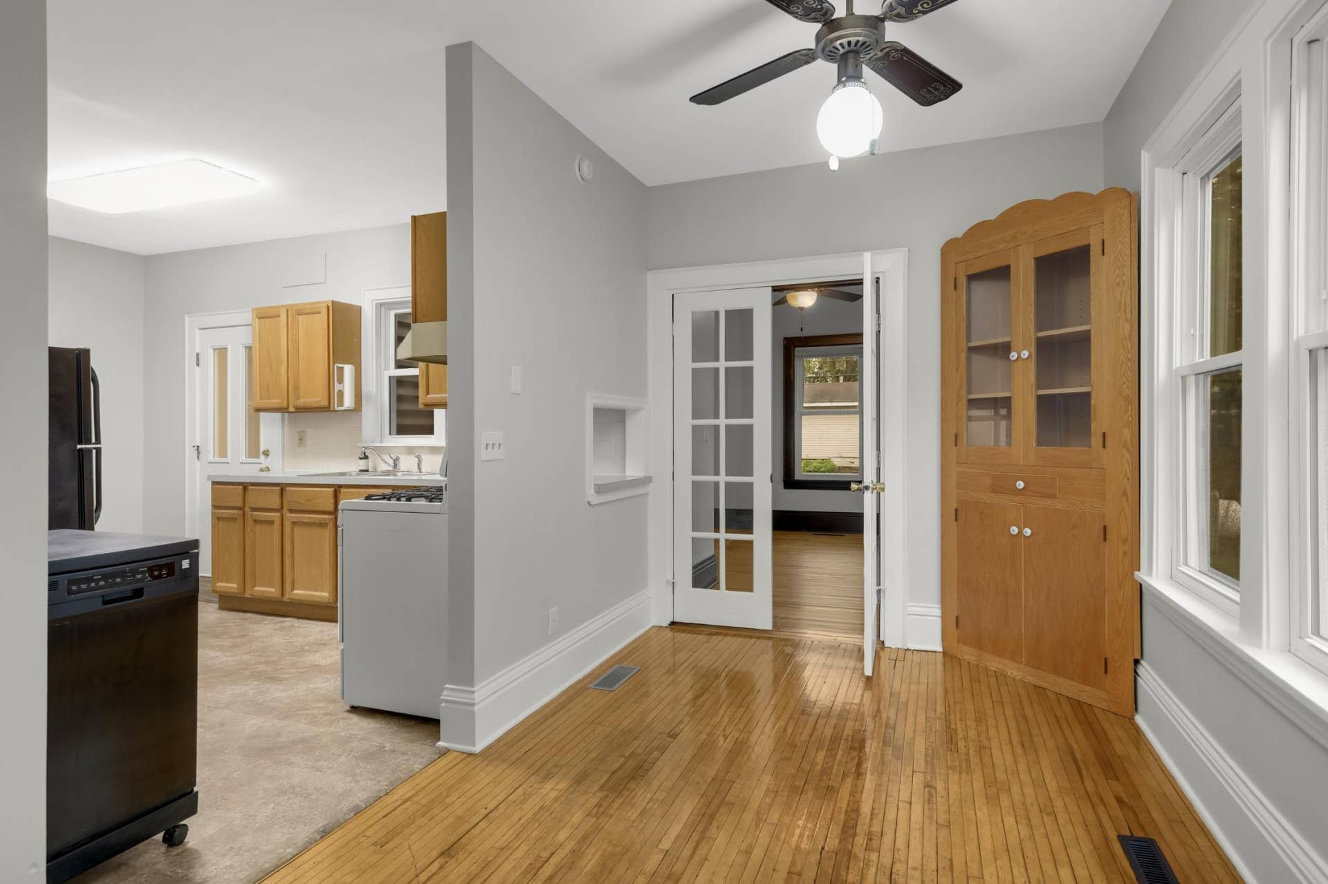 3723 1st Avenue S, 40, Minneapolis, MN 55409 Image-11.jpg