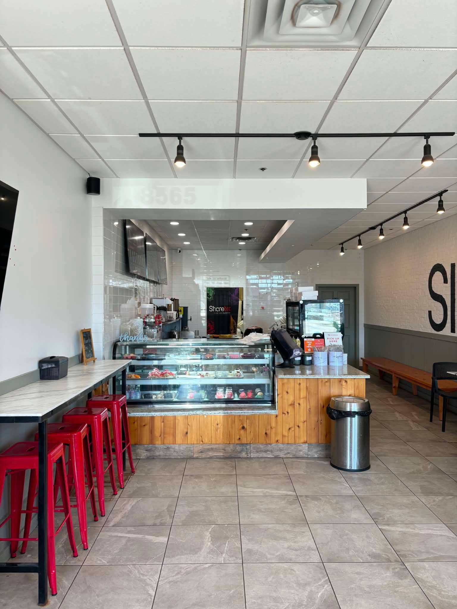 8565 Edinburgh Center Drive, Brooklyn Park, MN 55443 att.nIai3z31PZX8ab1vcewkka6zmIbhnT2HgFGmuRzskzQ.jpeg