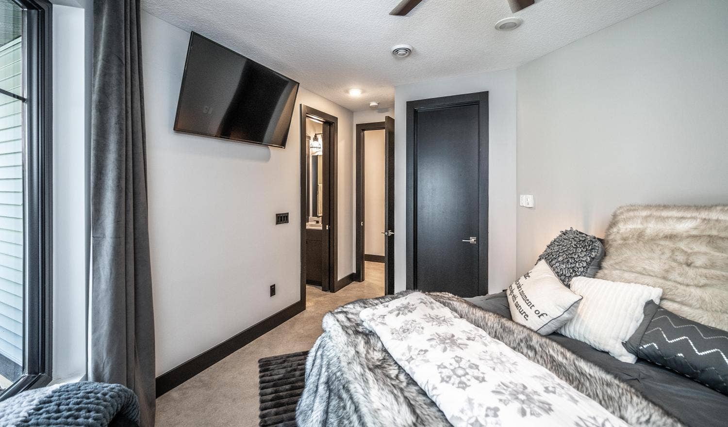070-144-Bedroom 2-1500x882.jpg