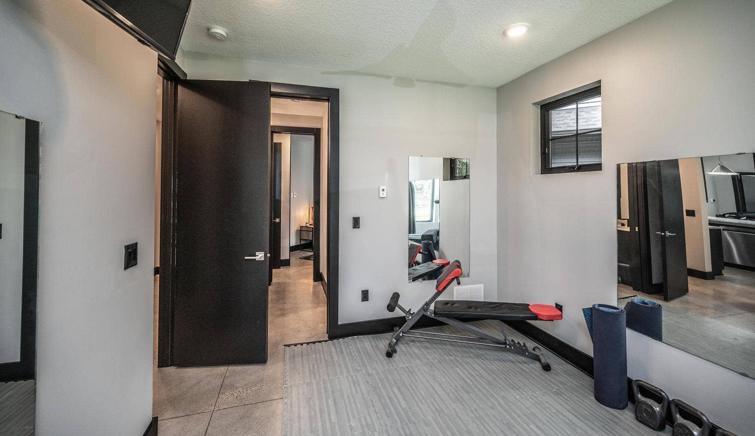 075-158-Bedroom 3-1500x866.jpg
