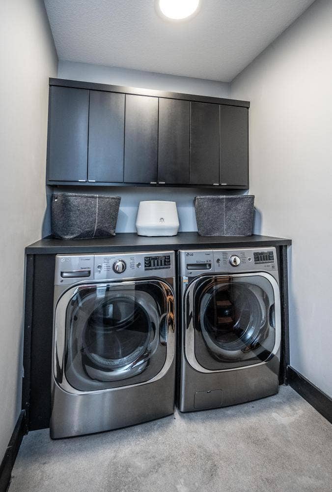 055-151-Laundry-677x1000.jpg