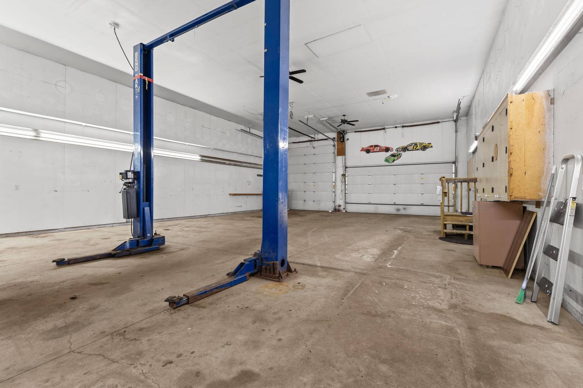 61 212th Lane NW, Cedar, MN 55011 Vivid Spaces_61 212th Ln NW_053.jpg