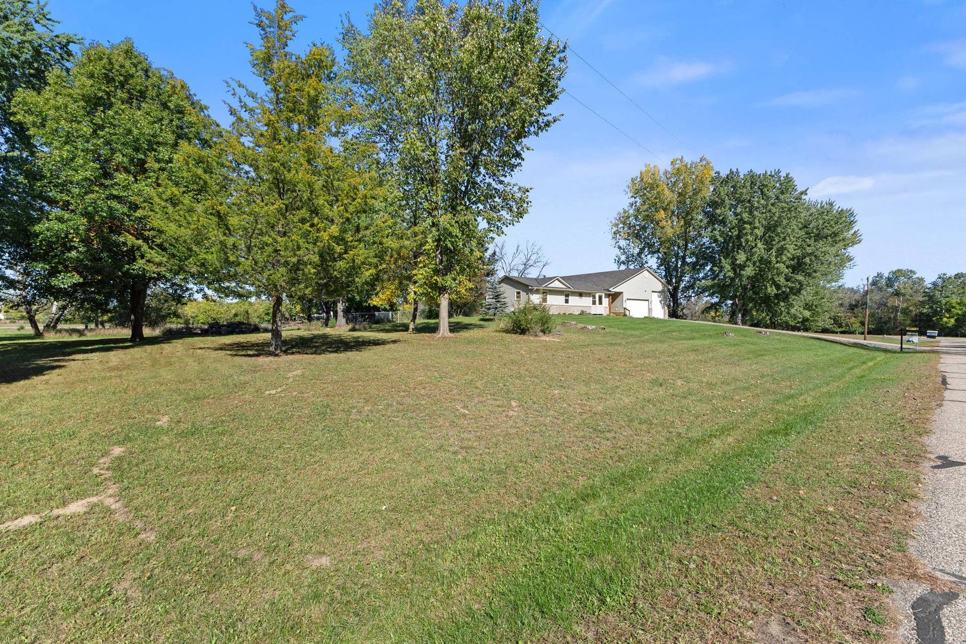 61 212th Lane NW, Cedar, MN 55011 Vivid Spaces_61 212th Ln NW_004.jpg