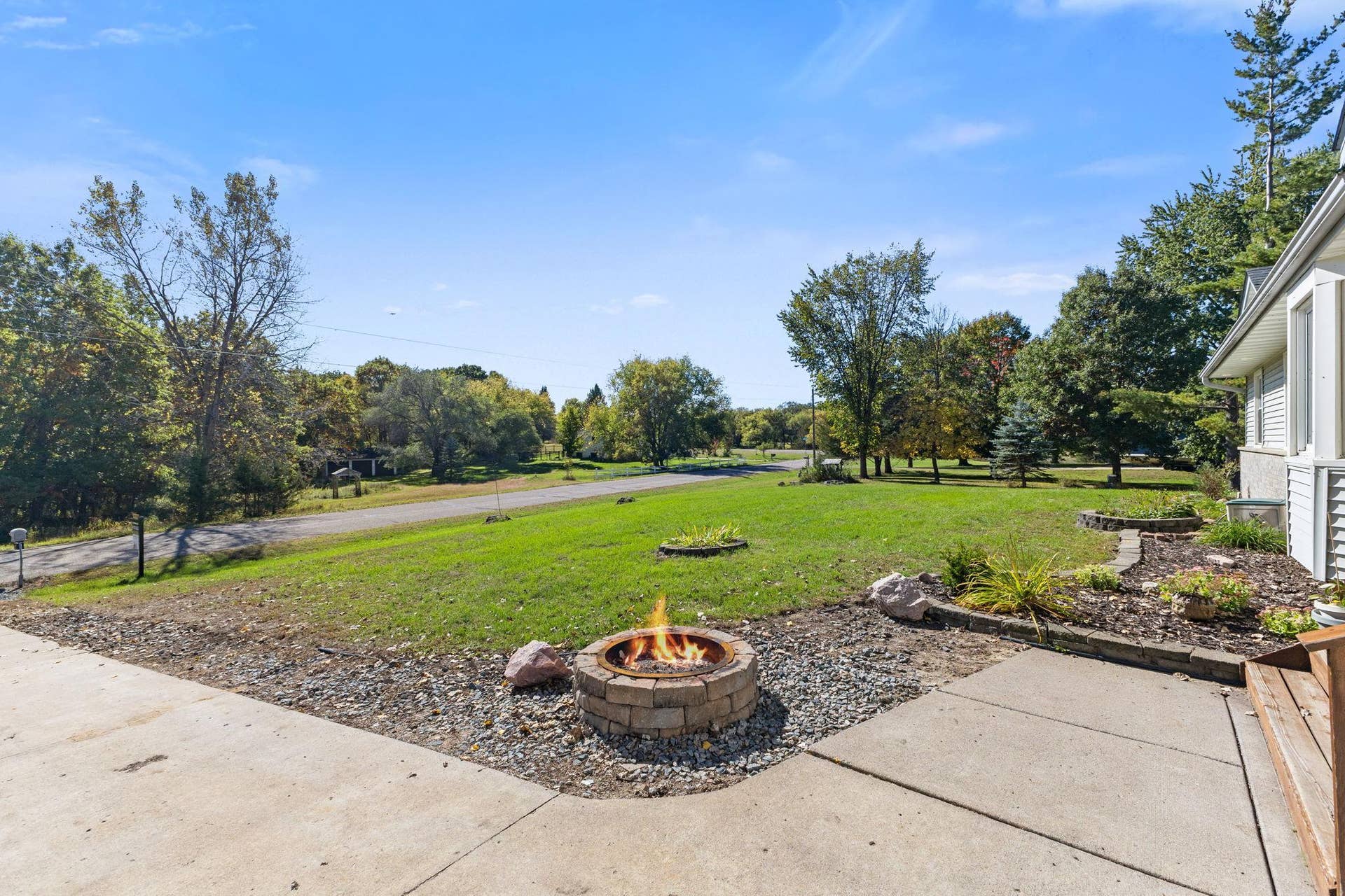 61 212th Lane NW, Cedar, MN 55011 Vivid Spaces_61 212th Ln NW_005.jpg