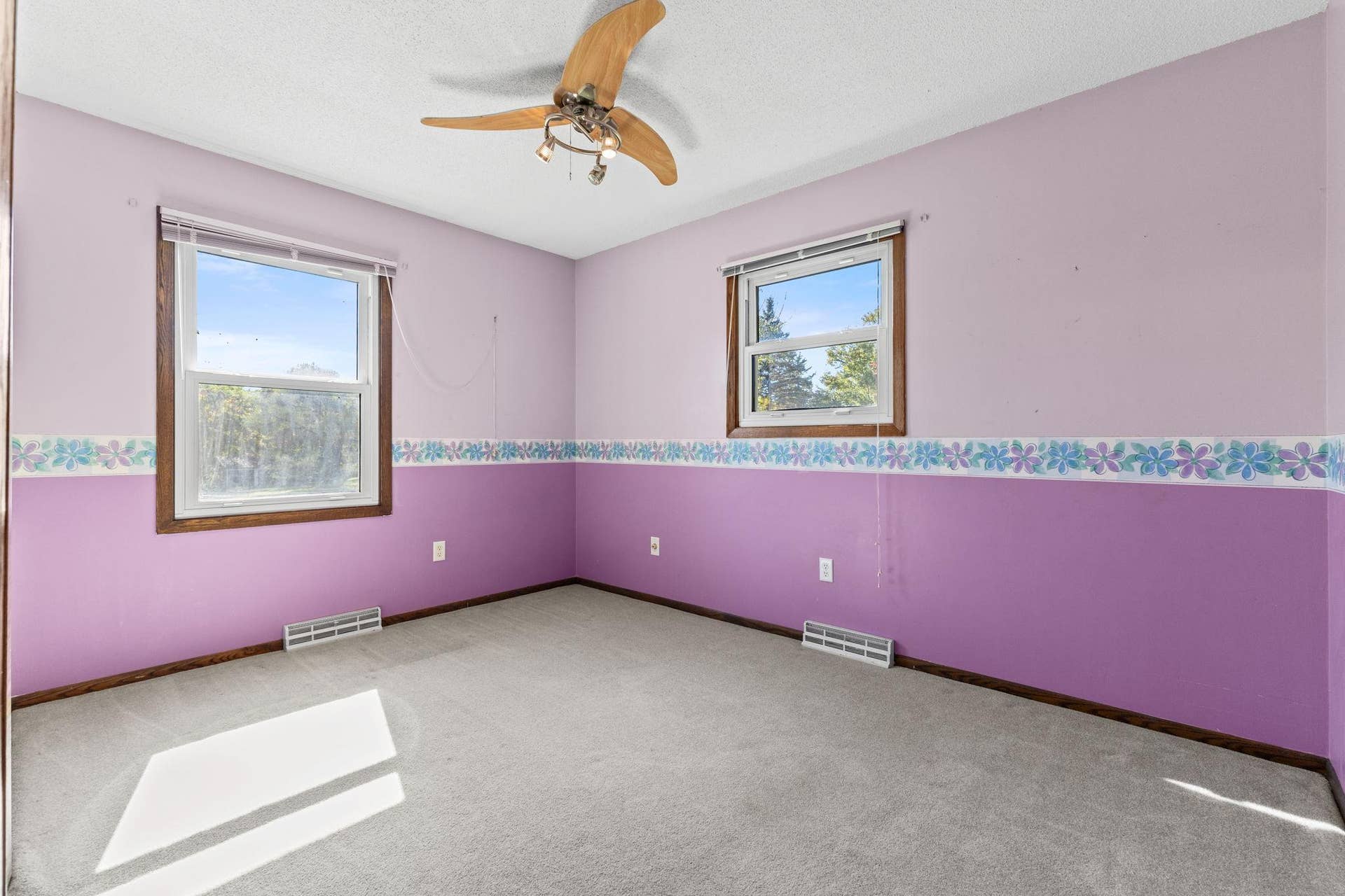 61 212th Lane NW, Cedar, MN 55011 61 212th Lane NW, Cedar, MN 55011