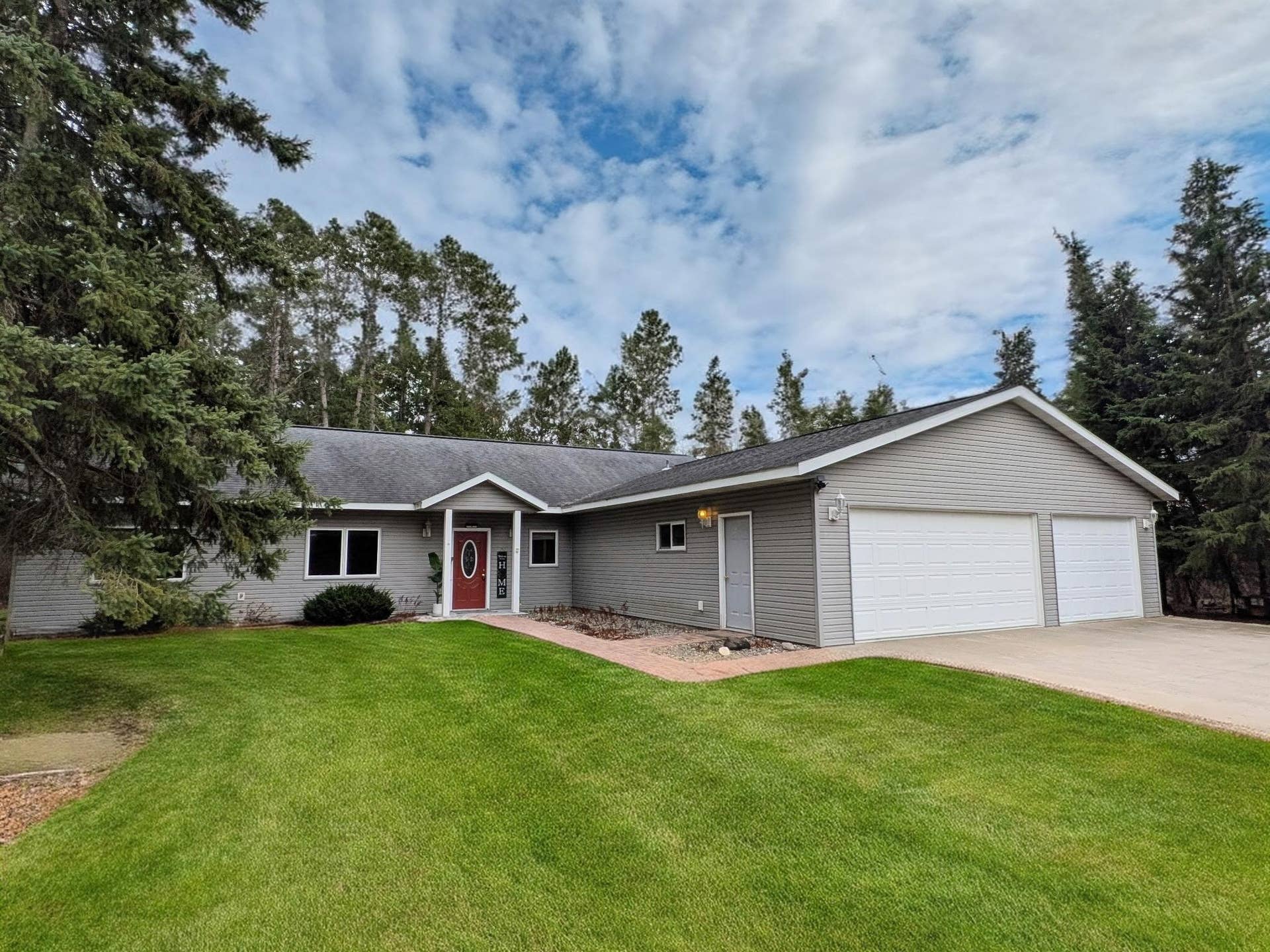 3999 Graycalm Court SE, Bemidji, MN 56601 3999 Graycalm Ct SE