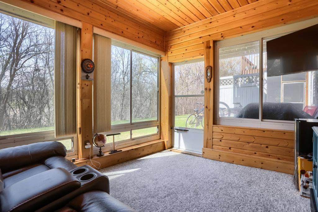 6303 Cavell Court, Brooklyn Park, MN 55428 6303 Cavell Court - MLS Sized - 018 - 18 Balcony.jpg