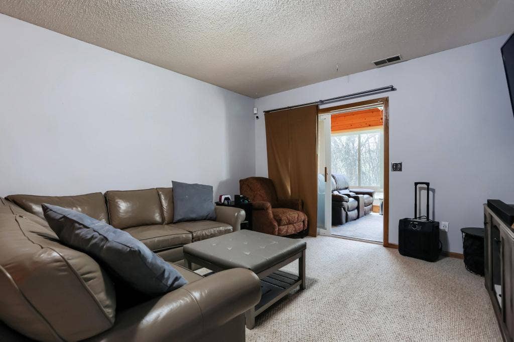 6303 Cavell Court, Brooklyn Park, MN 55428 6303 Cavell Court - MLS Sized - 003 - 03 Living Room.jpg