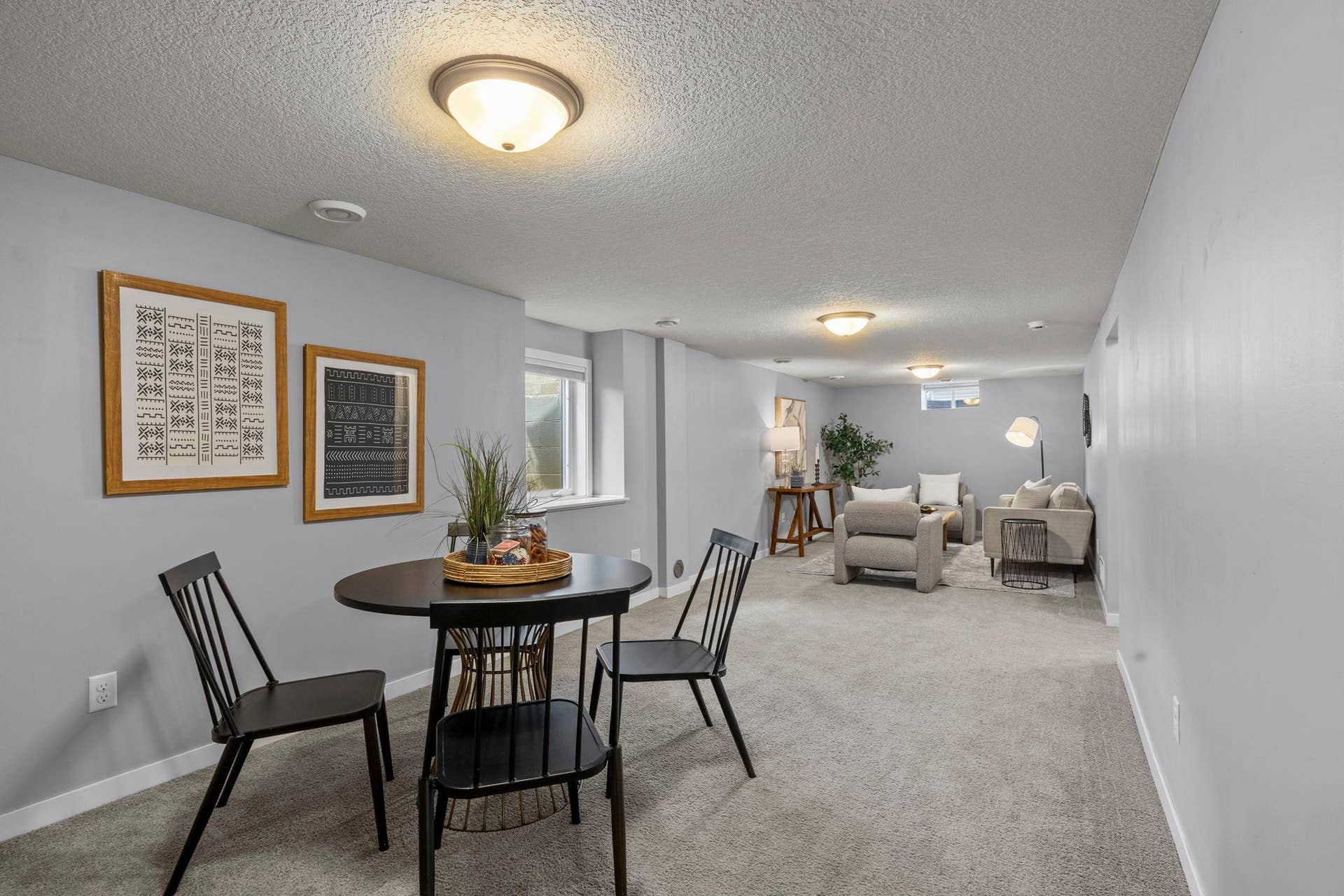 319 Bellwood Avenue, Maplewood, MN 55117 The lower level adds even more living space with a large family room.